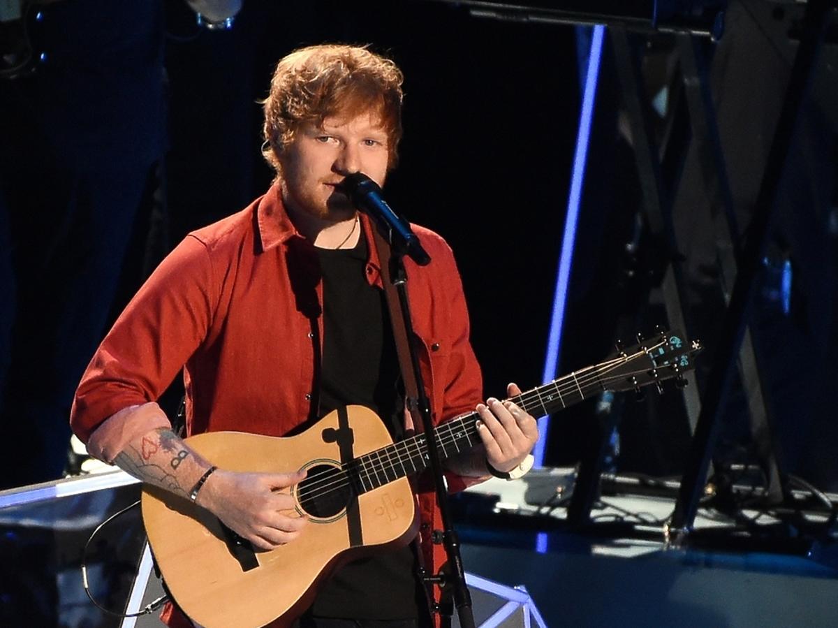 Ed Sheeran podczas koncertu