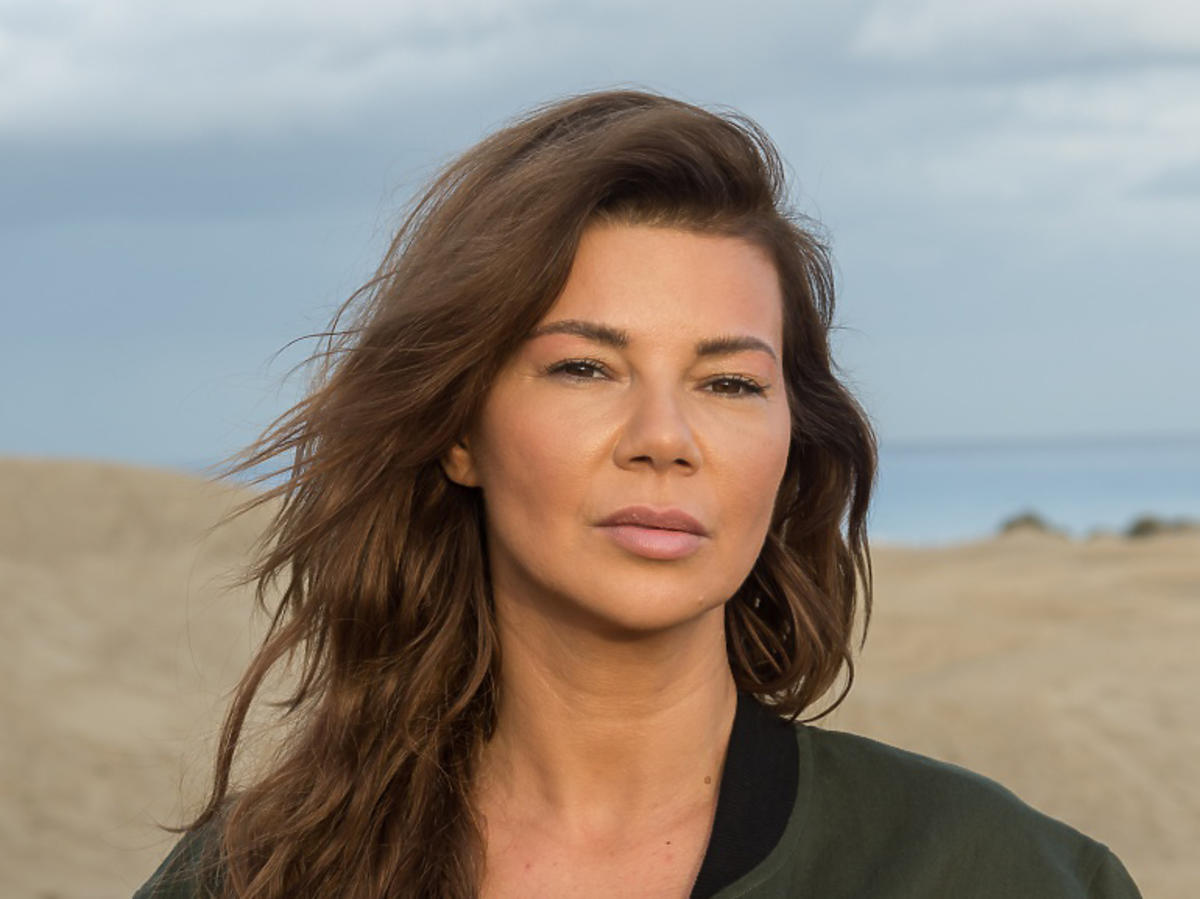 Edyta Górniak, Agent 1. odcinek