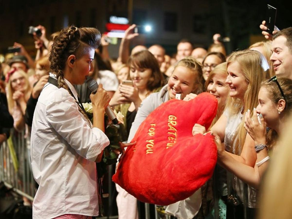 Edyta Górniak na koncercie w Mielcu z fanami