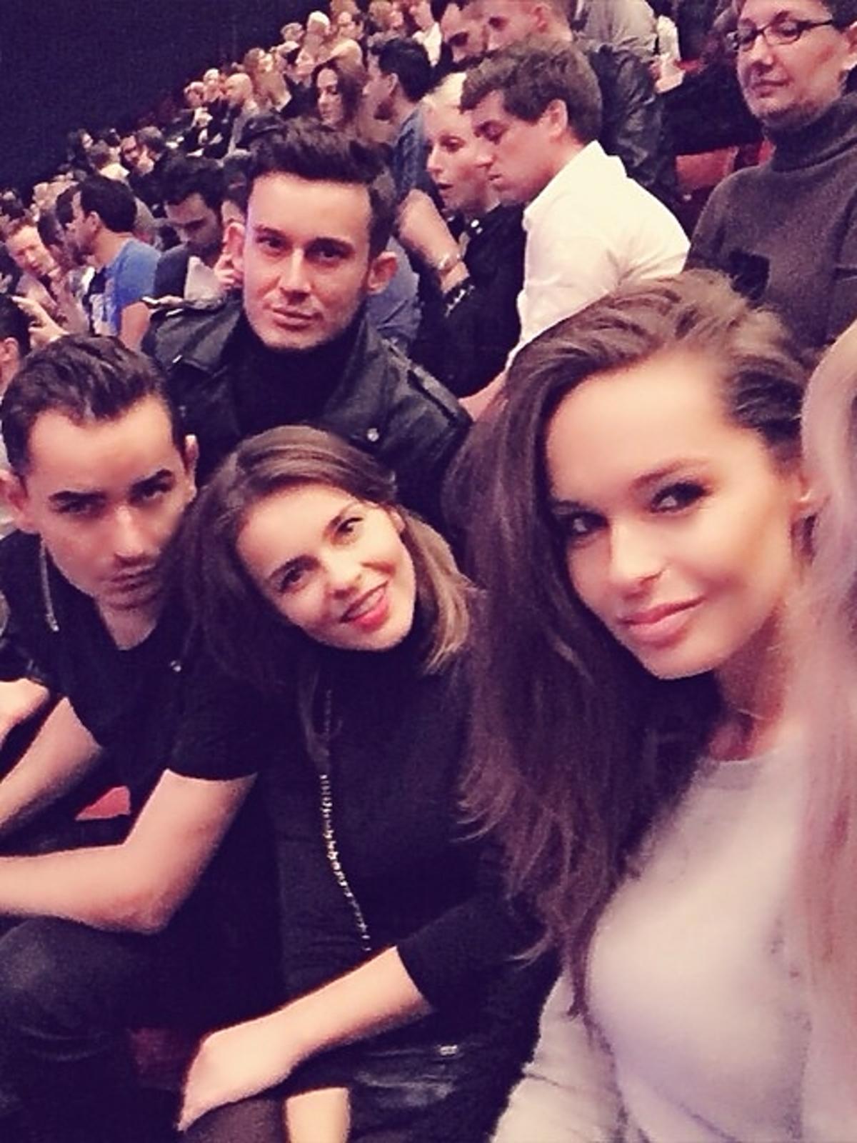 Edyta Herbuś, Kasia Sowińska i Tomek Sowiński na koncercie Kylie Minogue w Paryżu