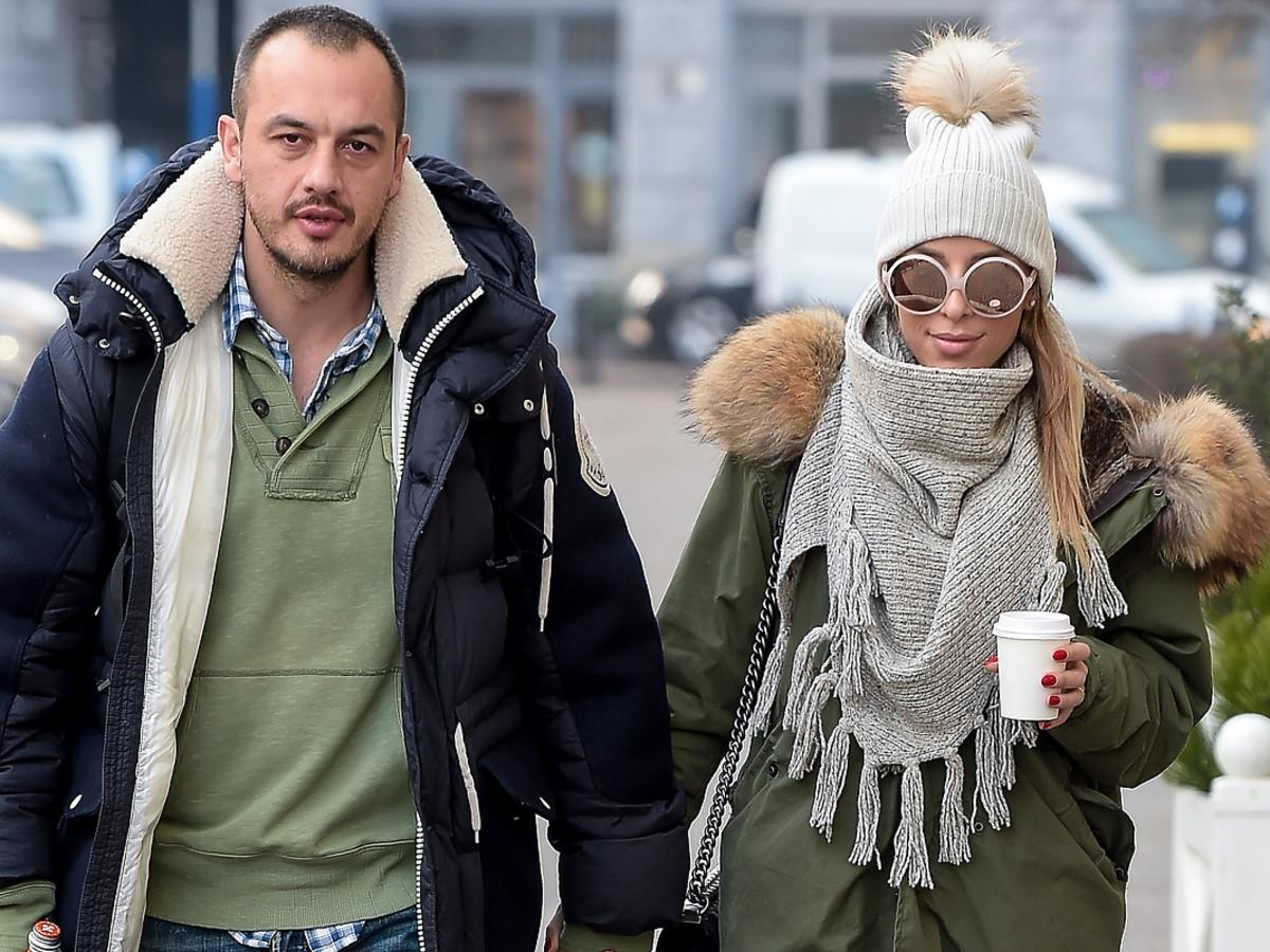 Ewa Chodakowska i Lefteris na spacerze w Warszawie