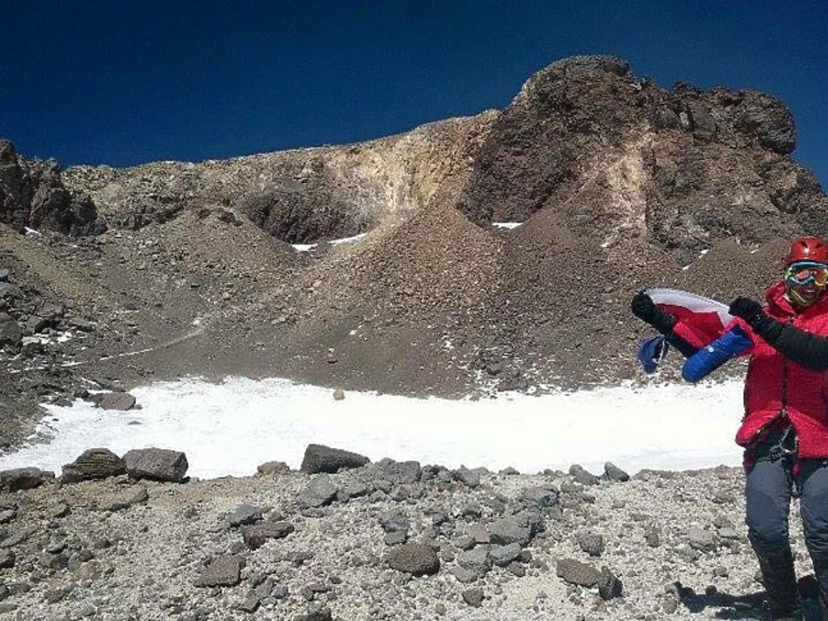 Ewa Wachowicz zdobyła najwyższy wulkan świata