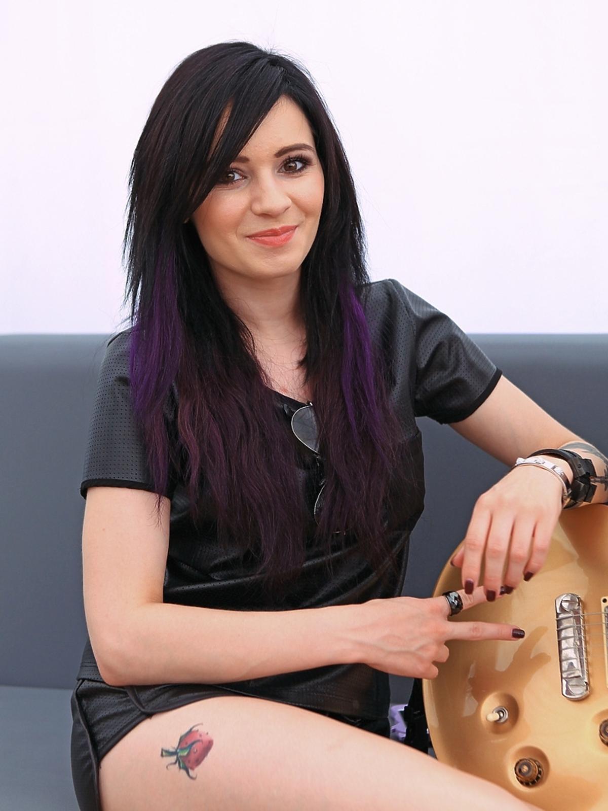 Ewelina Lisowska podczas prób do Festiwalu w Opolu 2014