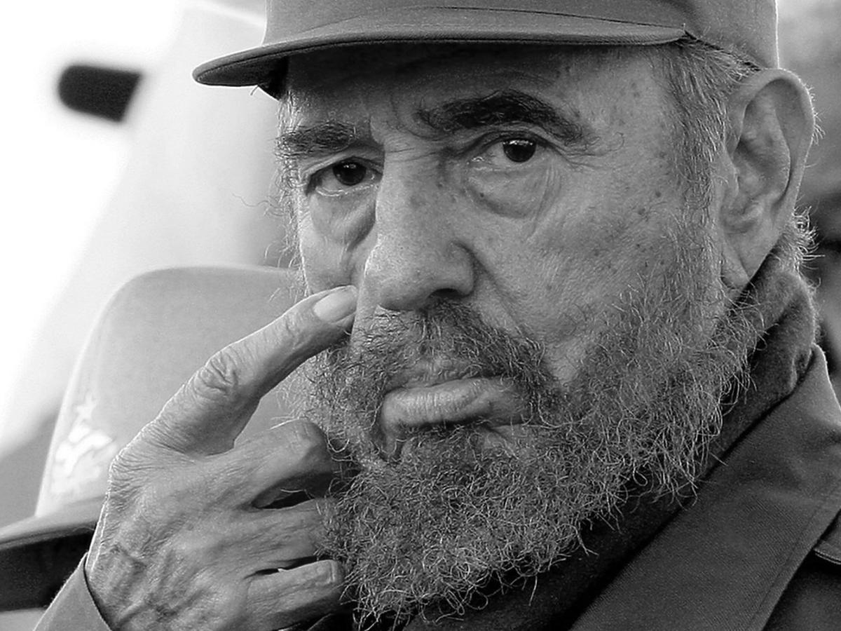 Fidel Castro zmarł w wieku 90 lat