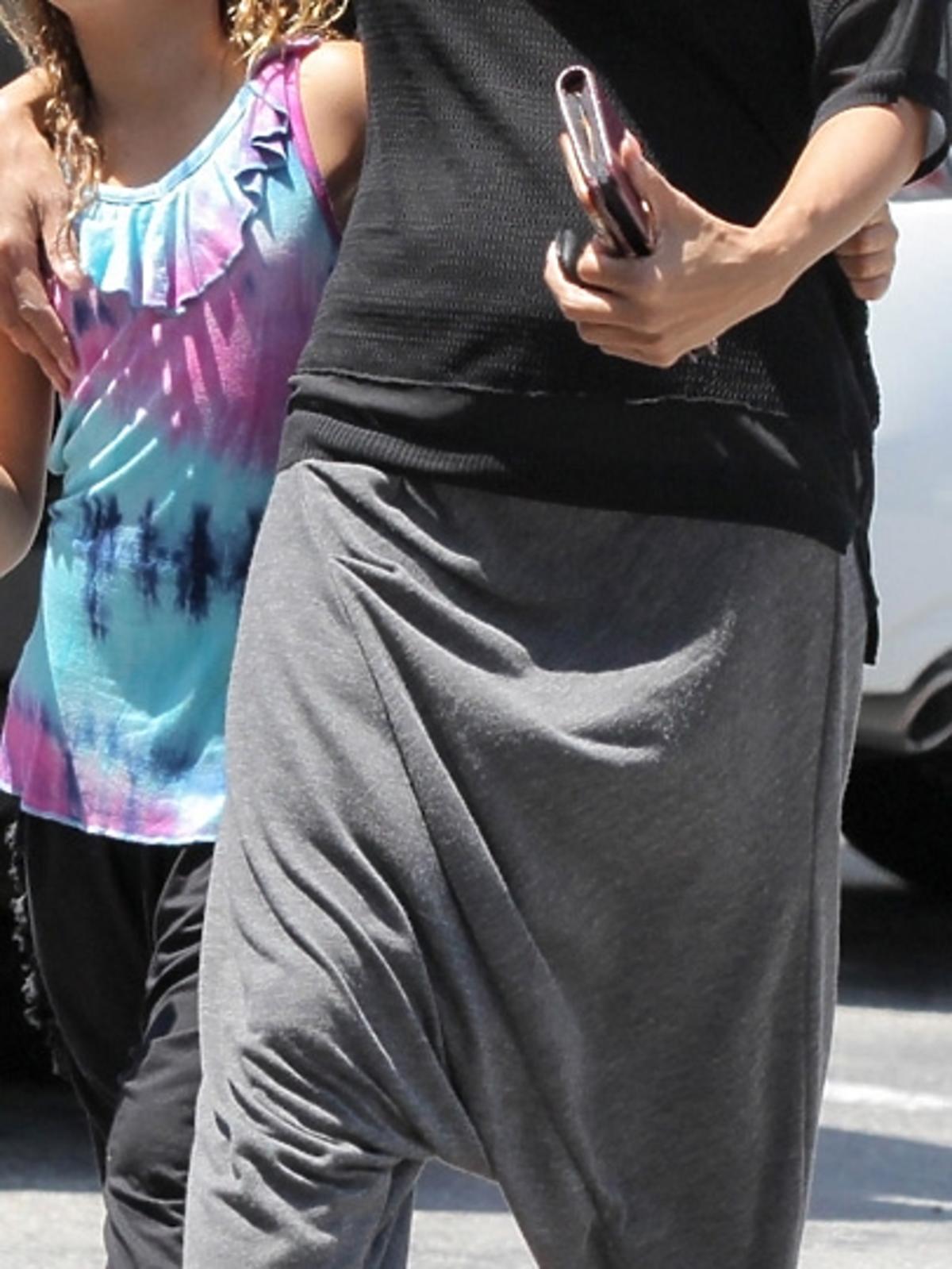 Halle Berry z córką na zakupach