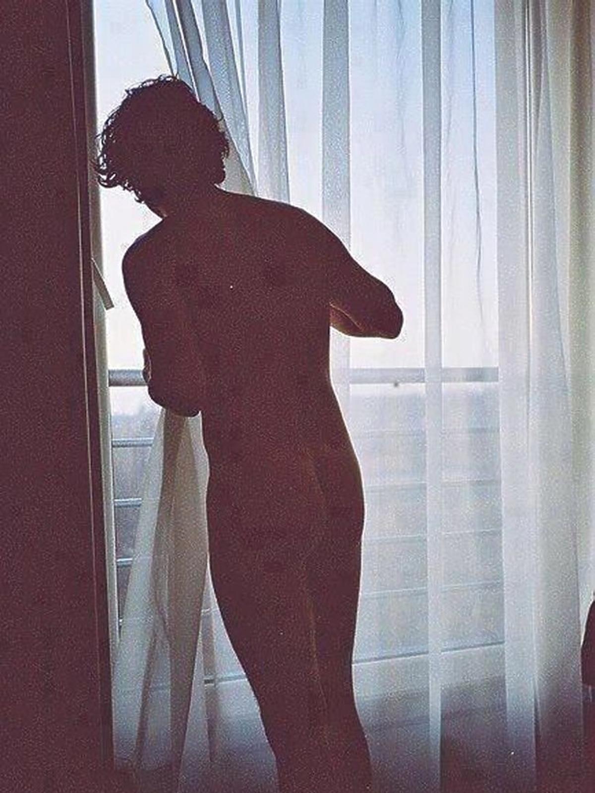 Harry Styles nago. Harry Styles z One Direction nago