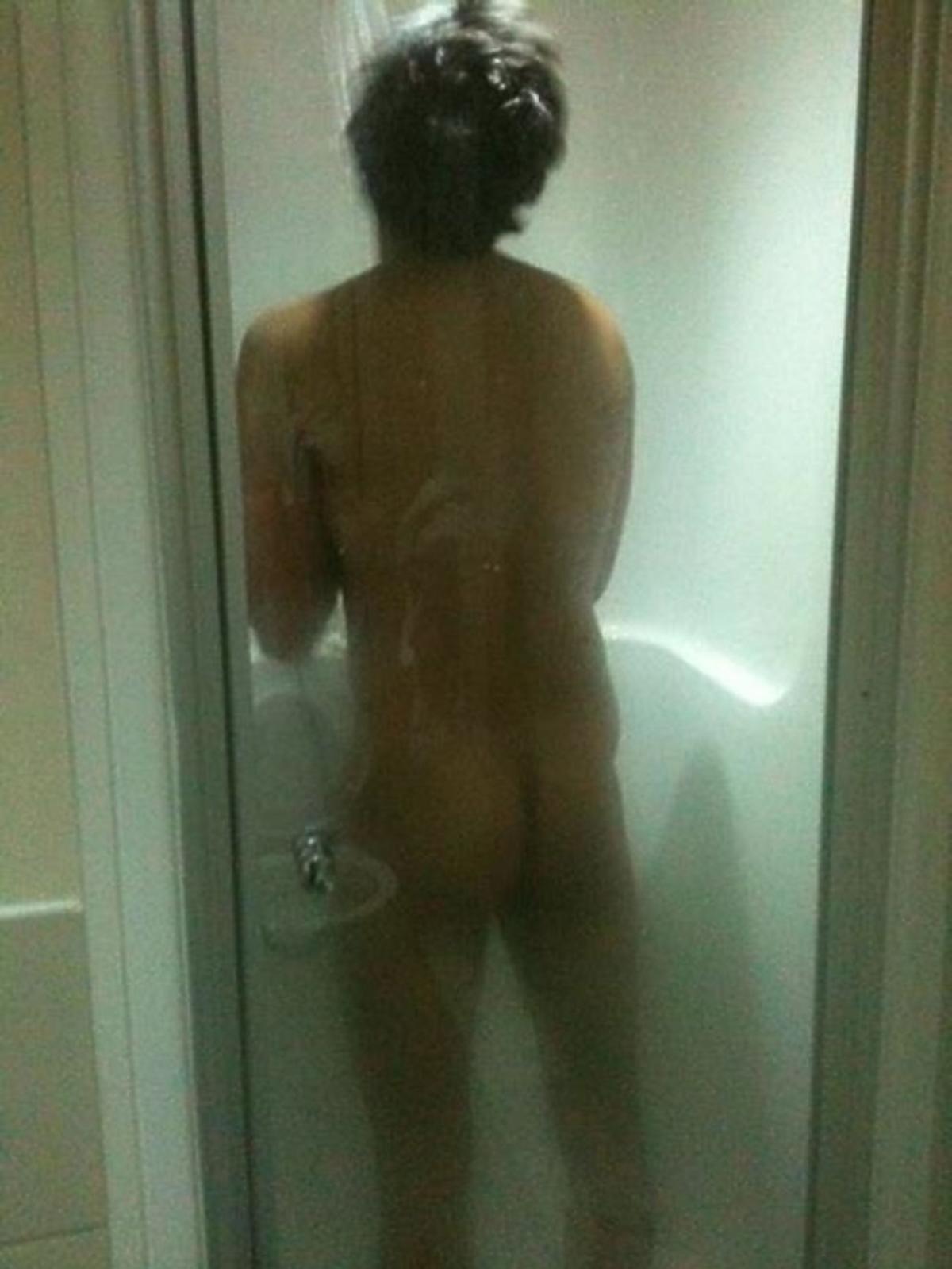 Harry Styles nago. Harry Styles z One Direction nago