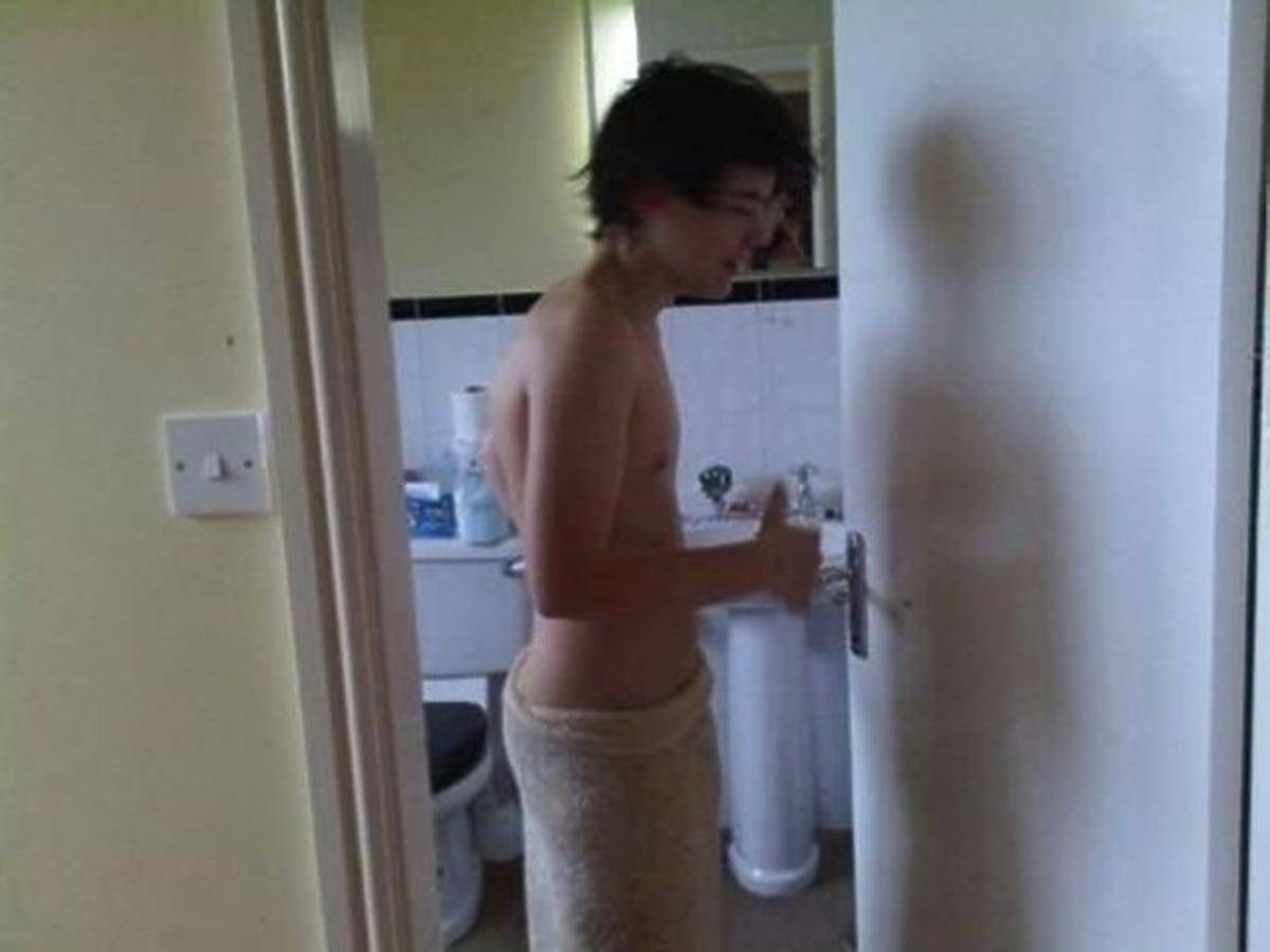 Harry Styles nago. Harry Styles z One Direction nago