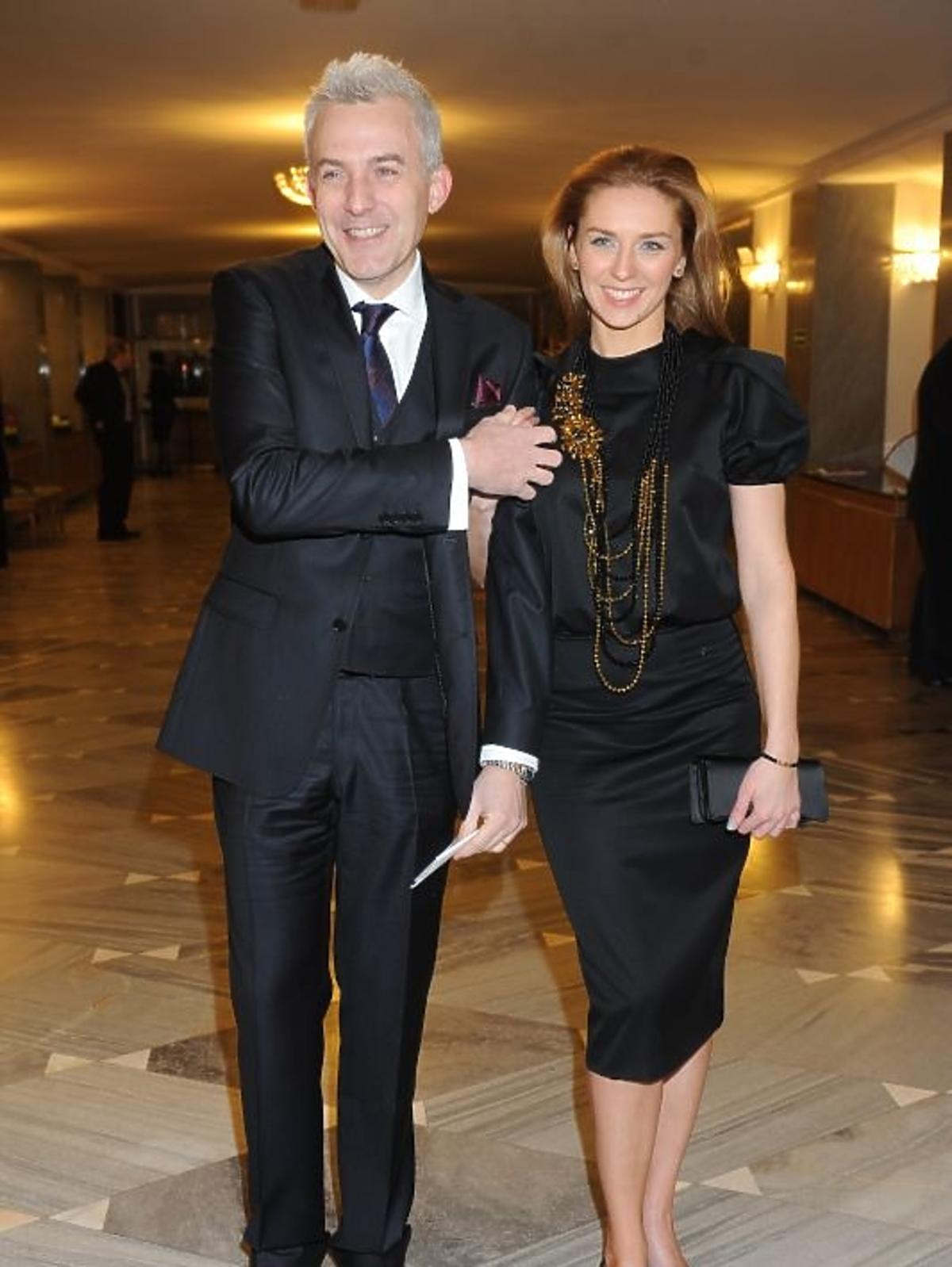 Hubert Urbański i Julia Chmielnik na gali Paszporty Polityki 2012