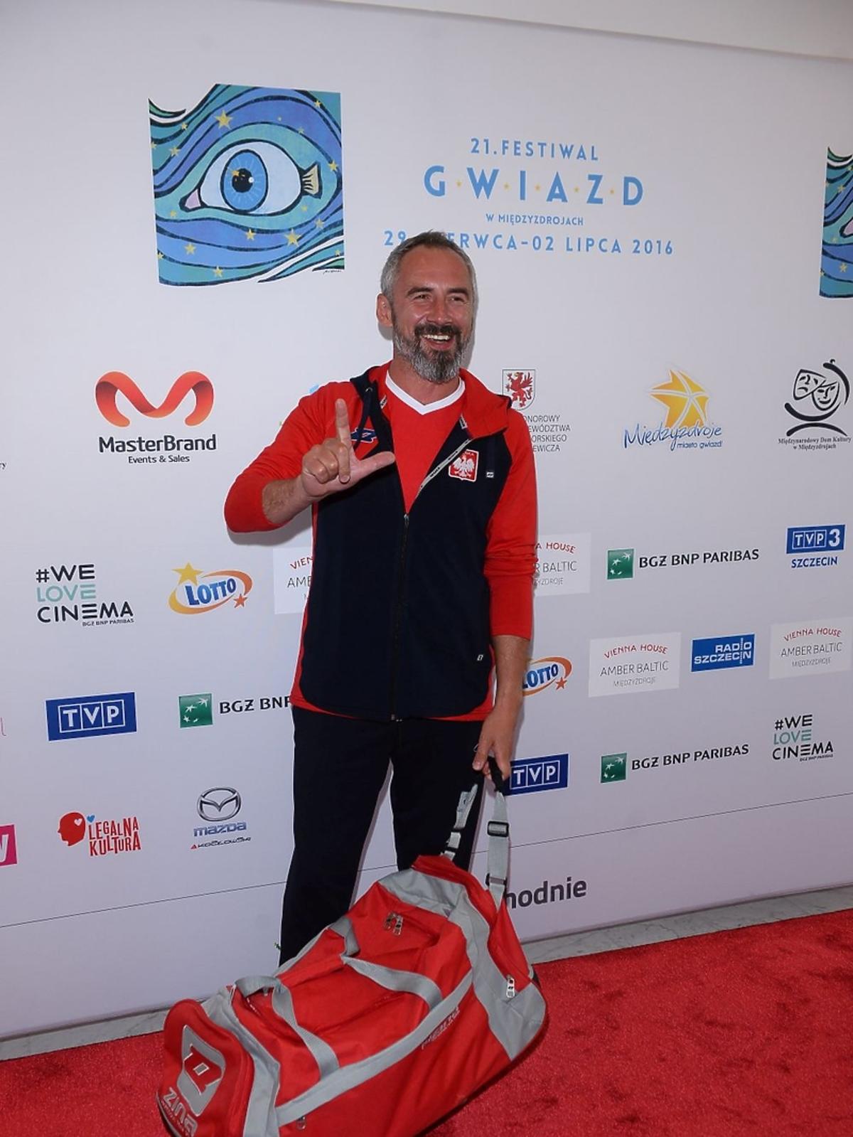 Jacek Kopiczyński w bluzie