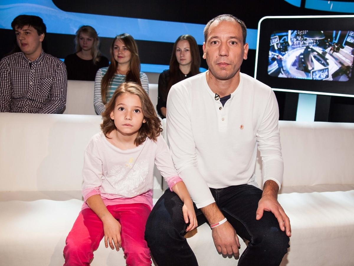 Jacek Olszewski z córką Lilianą w programie Świat się kręci