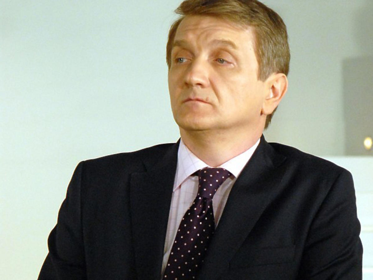 Jak dziś wygląda i co robi Janusz Tracz z Plebanii?