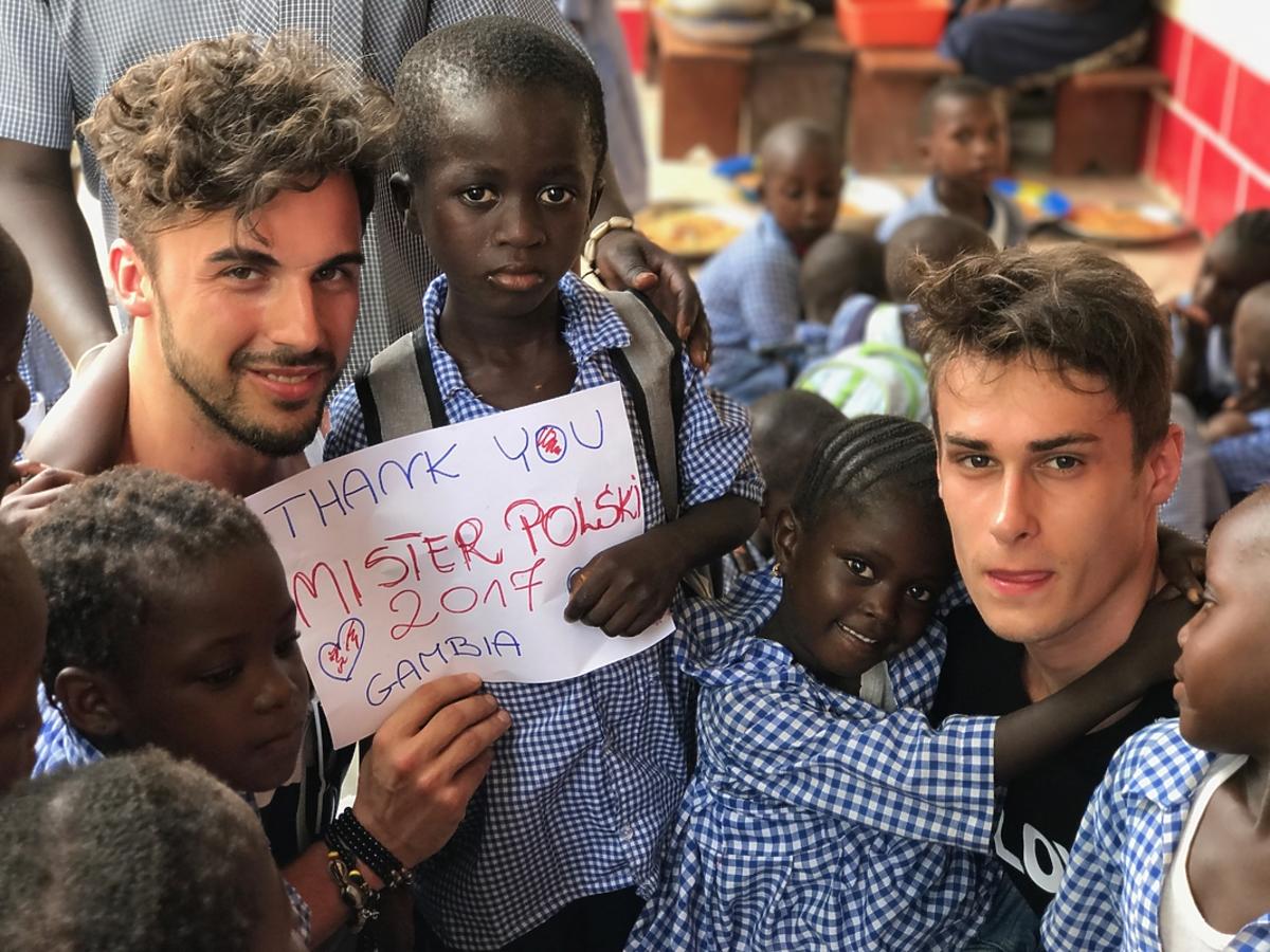 Jakub Kucner, Mister Polski 2017 podczas akcji charytatywnej Misja Gambia