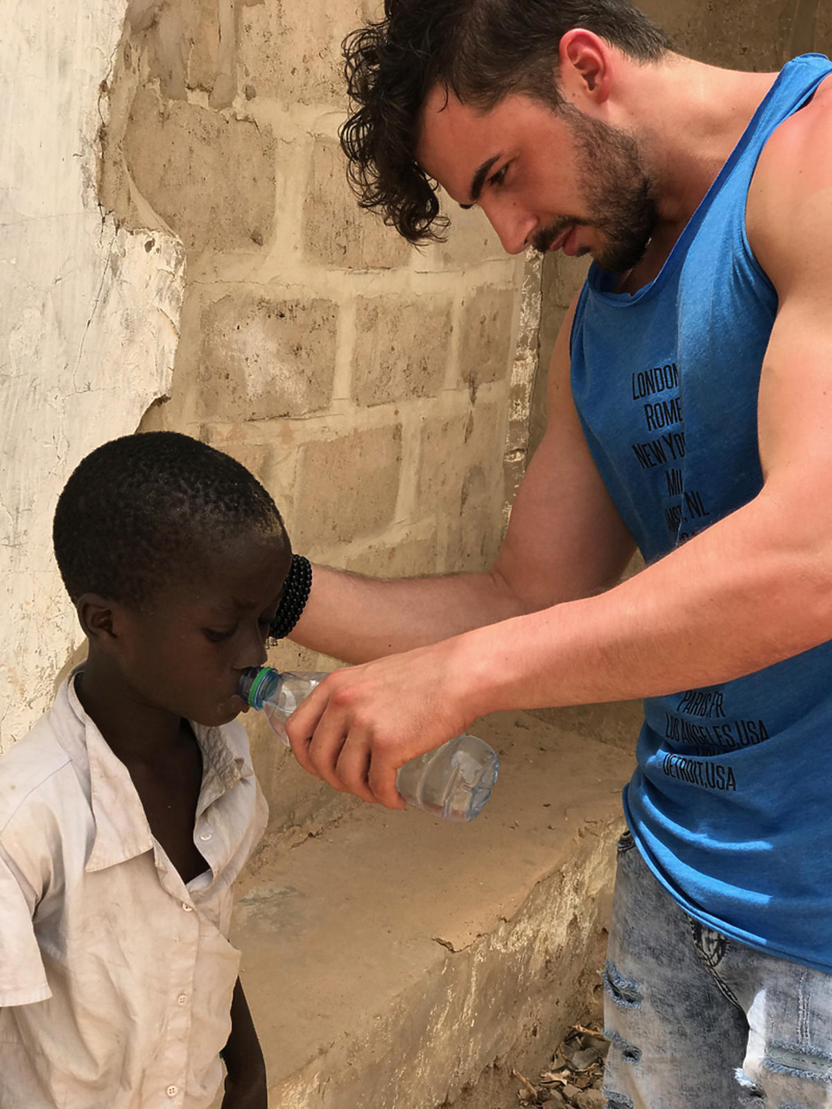 Jakub Kucner, Mister Polski 2017 podczas akcji charytatywnej Misja Gambia