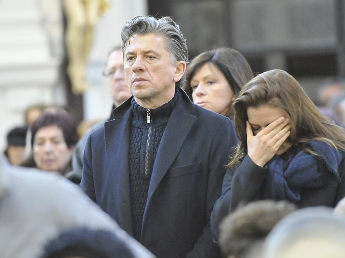 Janusz Józefowicz i Natasza Urbańska na pogrzebie Niny Andrycz