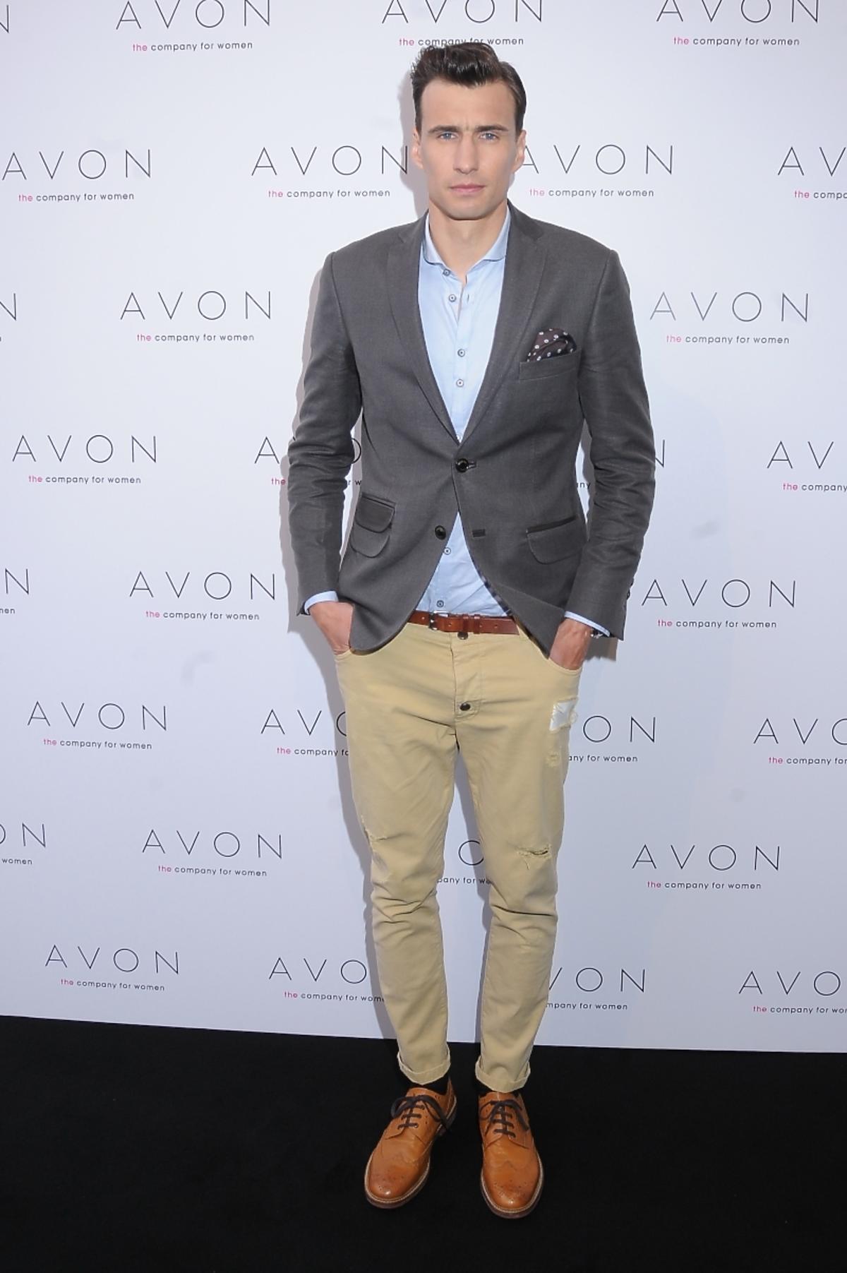 Jarosław Bieniuk na konferencji Avon wiosna lato 2014