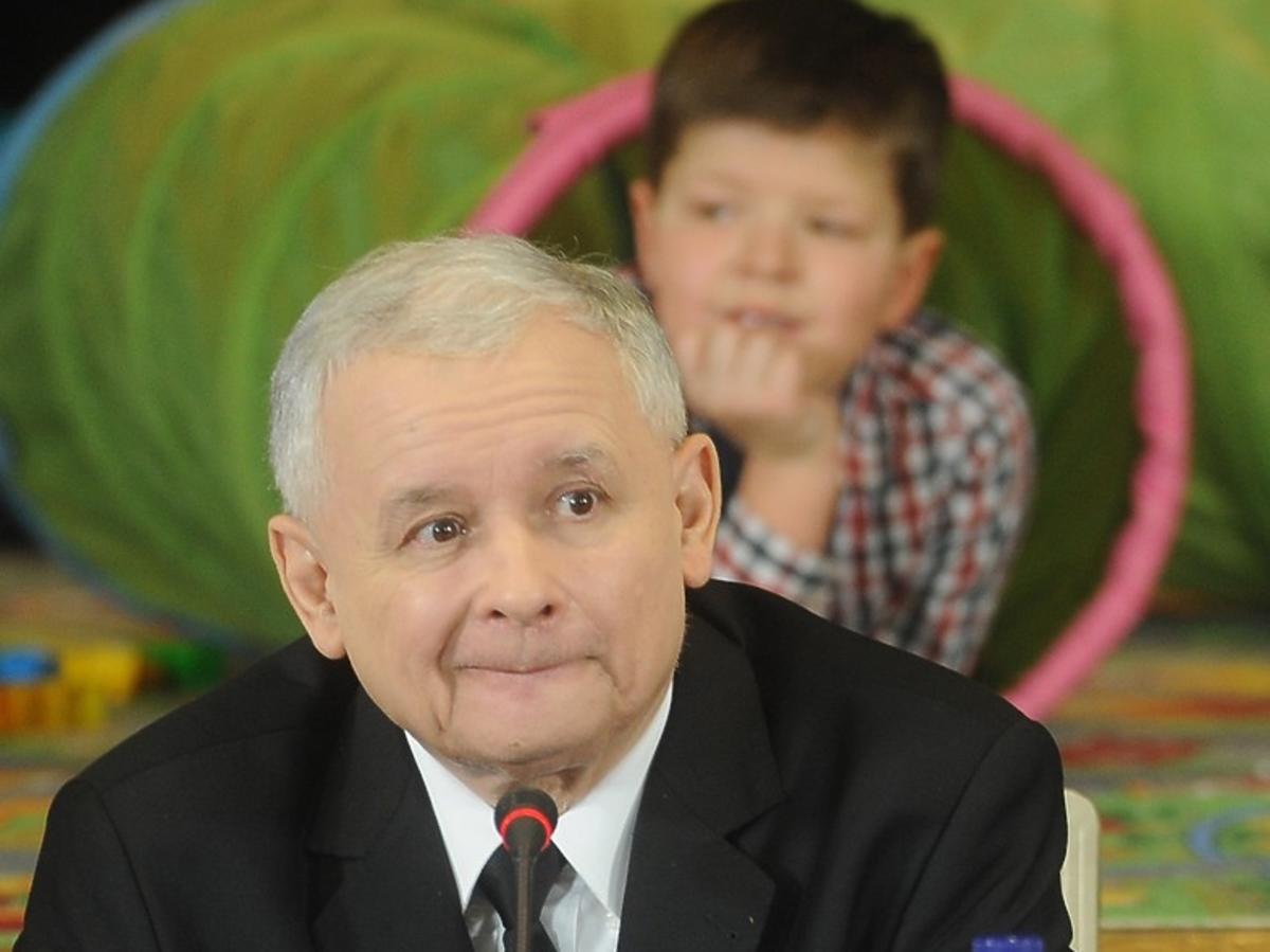 Jarosław Kaczyński i dziecko