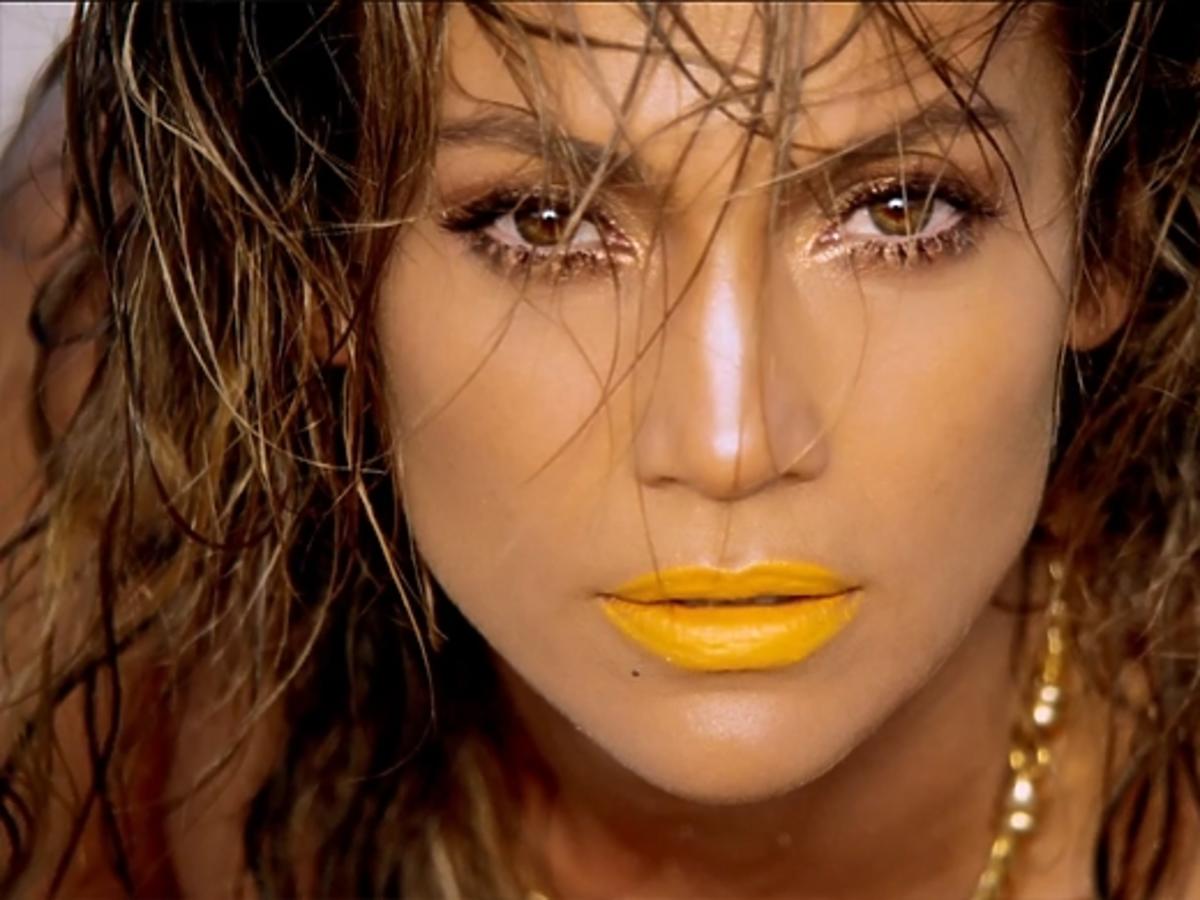 Jennifer Lopez kusi w nowym teledysku