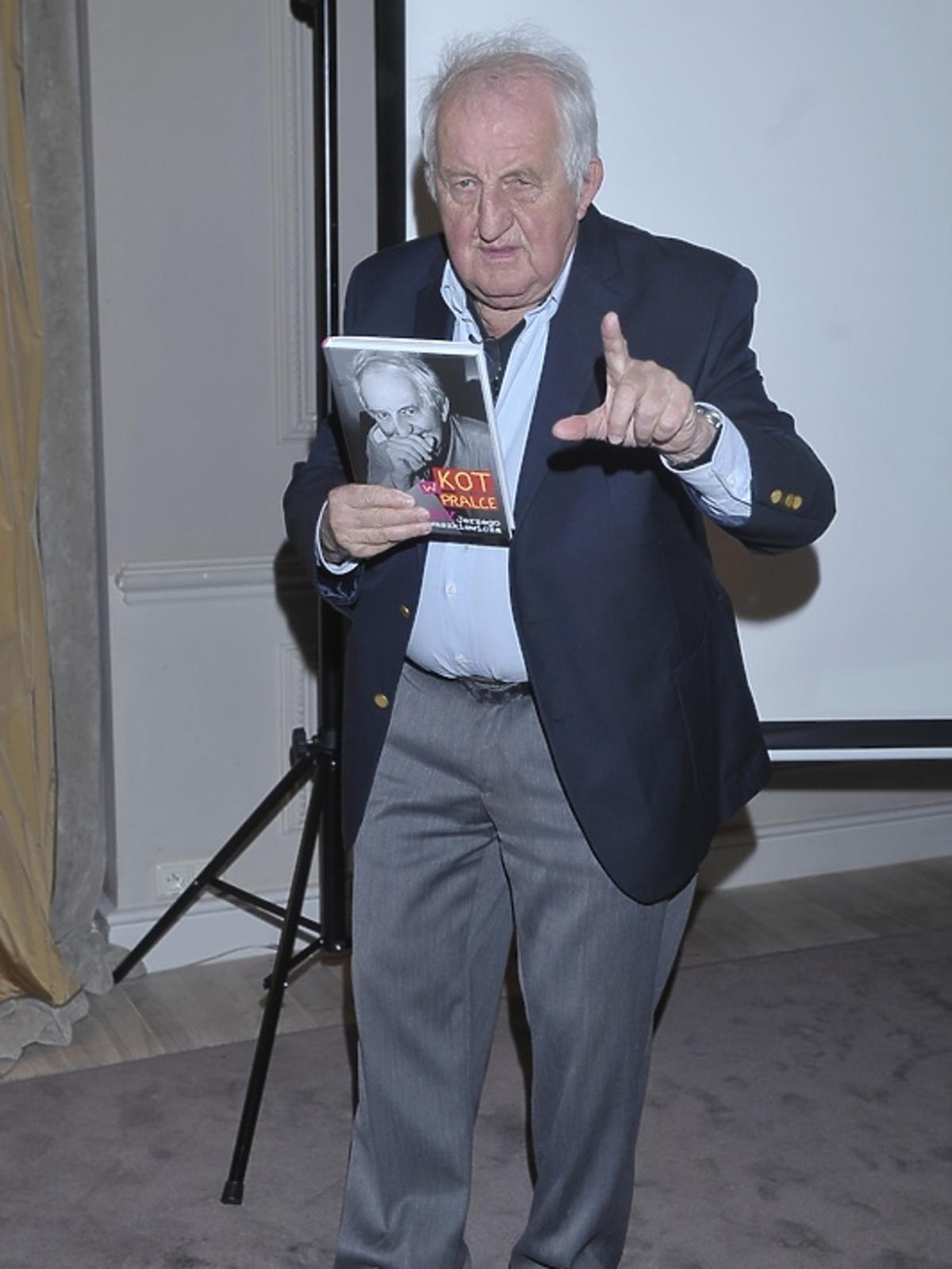 Jerzy Iwaszkiewicz na premierze swojej książki 