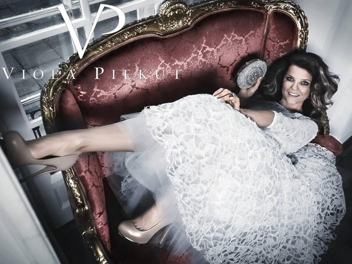 Joanna Jabłczyńska w kampanii Violi Piekut 2014