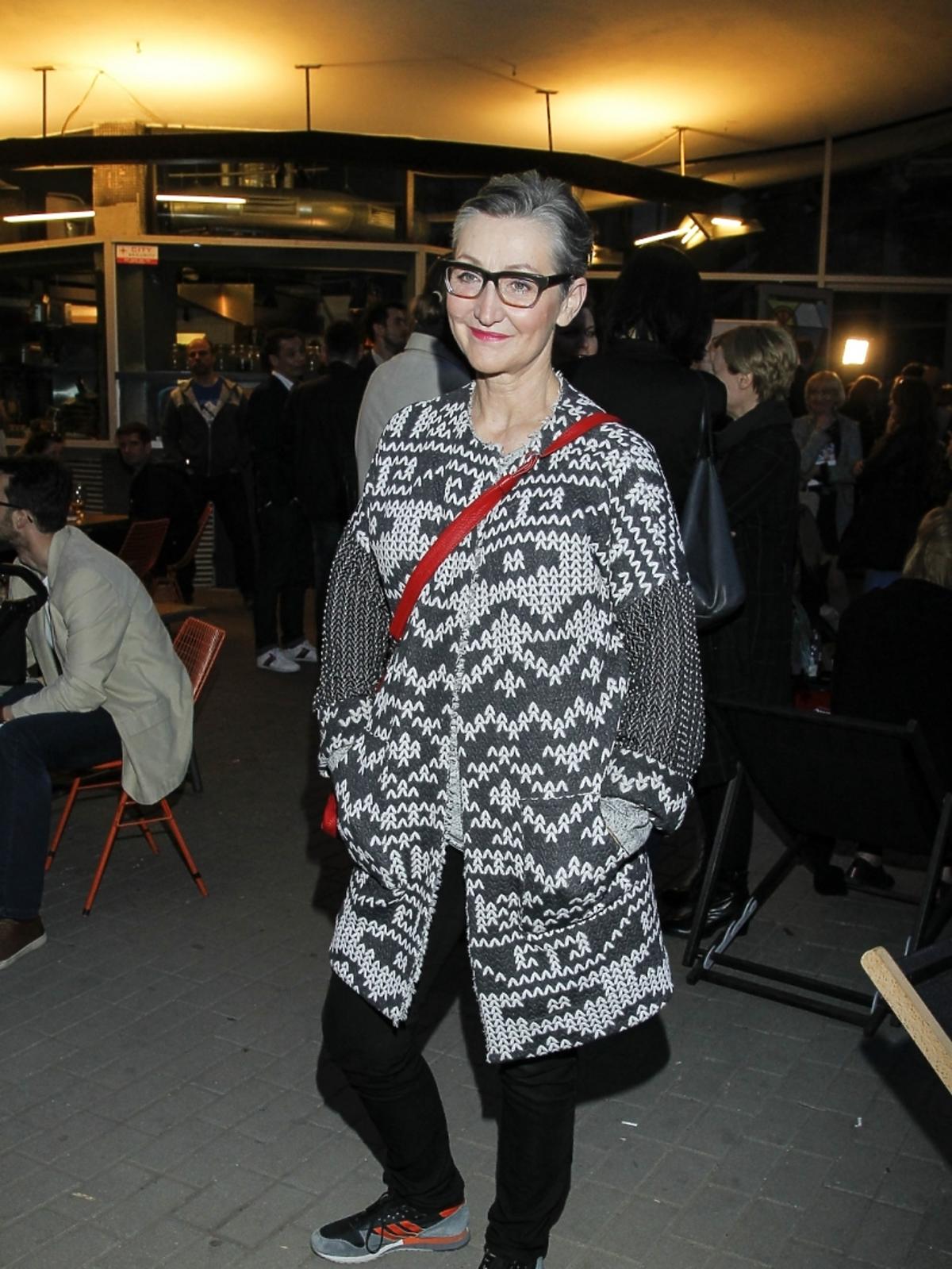 Joanna Klimas na premierze książki Beaty Sadowskiej