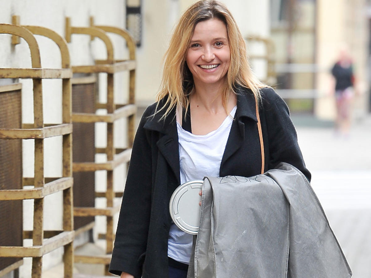 Joanna Koroniewska w Warszawie zdjęcia paparazzi