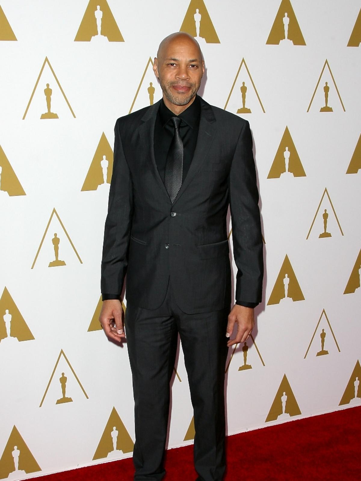 John Ridley podczas konferencji prasowej nominacji do Oscarów 2014