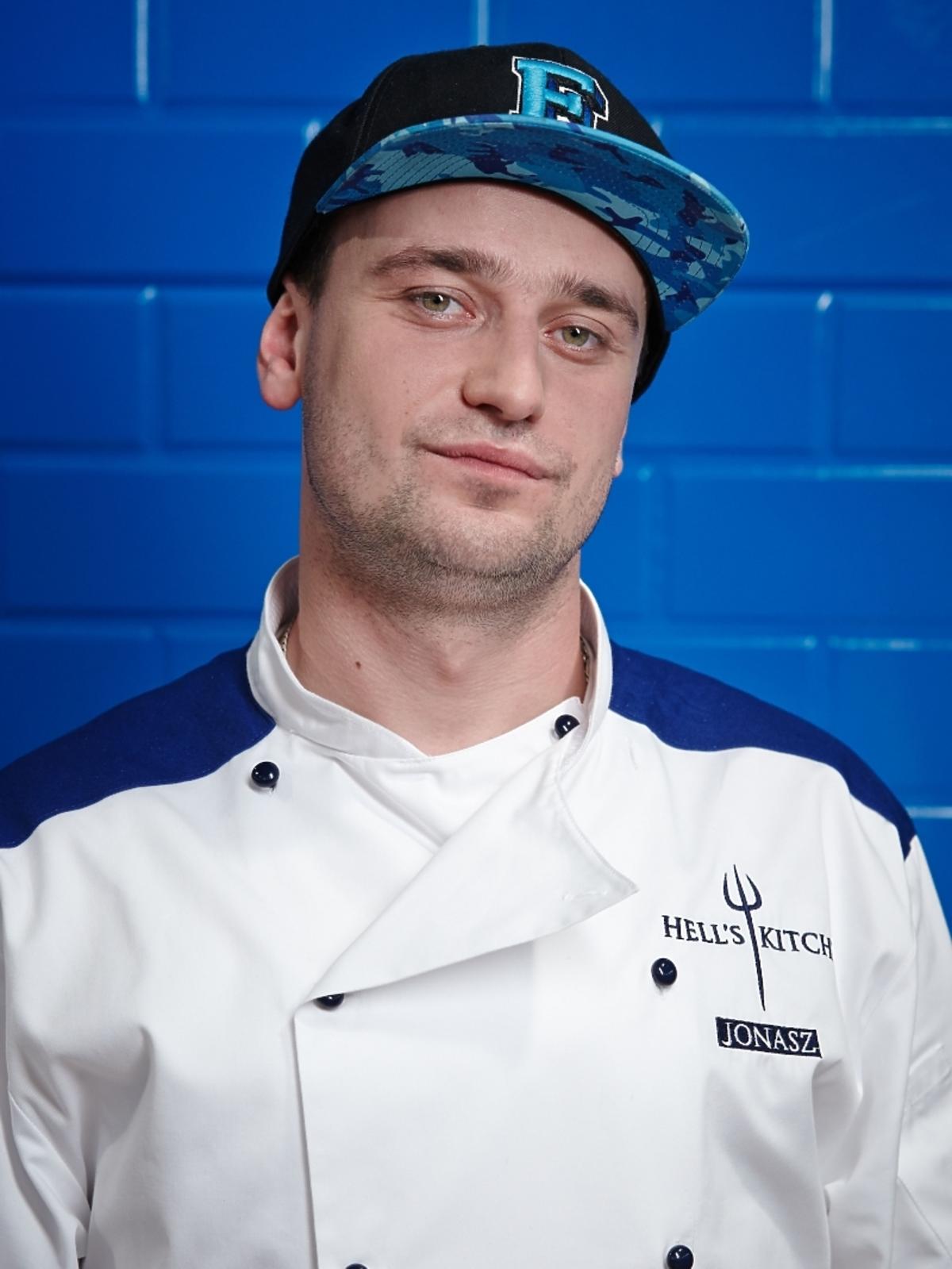 Jonasz Papaj w Hell's Kitchen. Kim jest Jonasz Papaj. Jonasz Papaj wiek. Jonasz Papaj zawód
