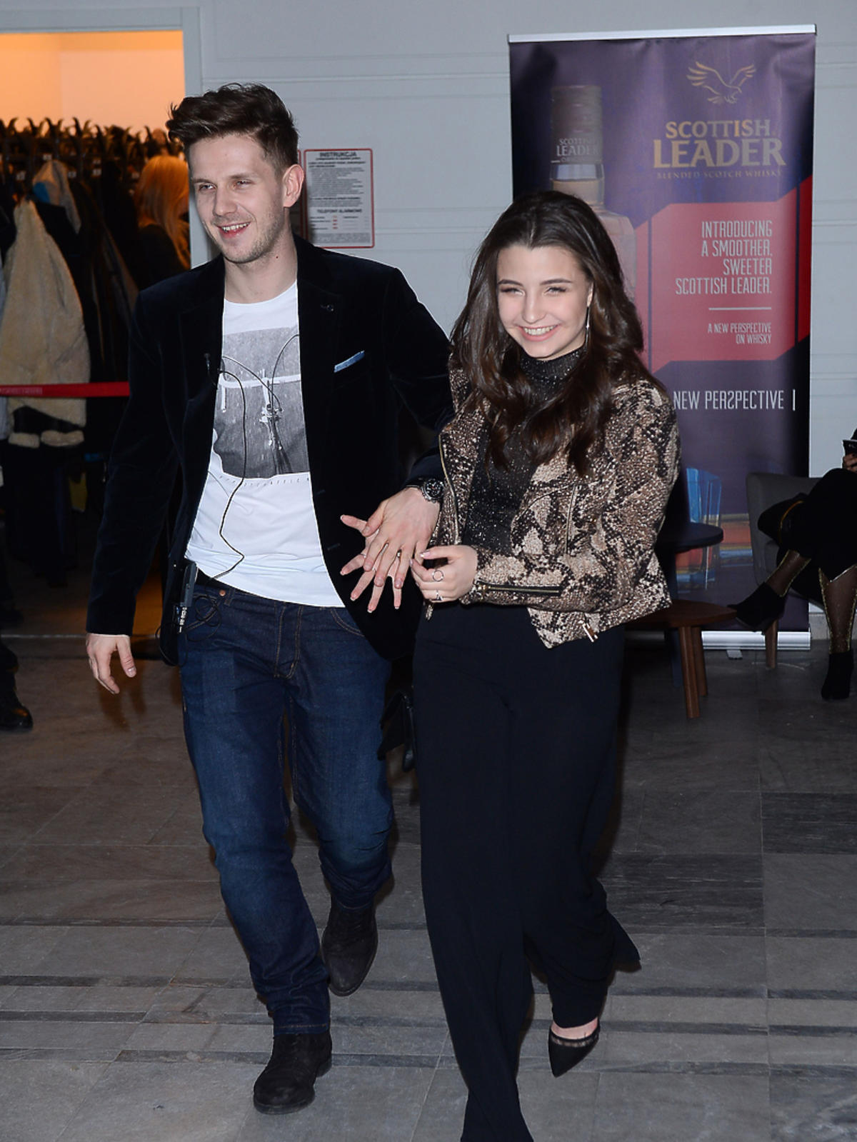 Julia Wieniawa, Antoni Królikowski