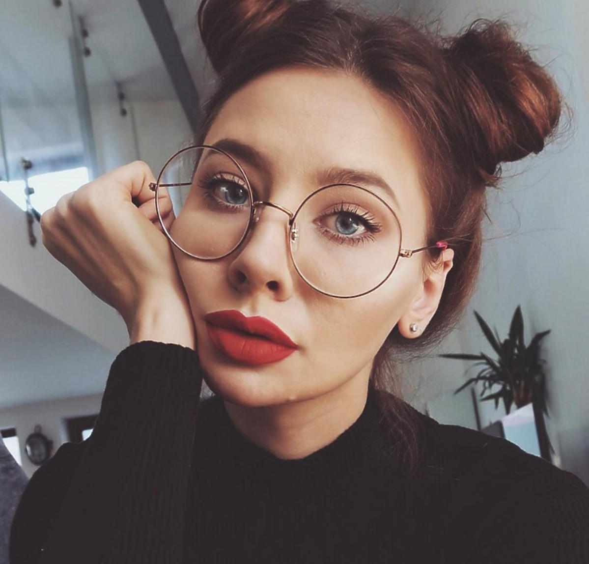 Justyna Żak Big Brother w okularach