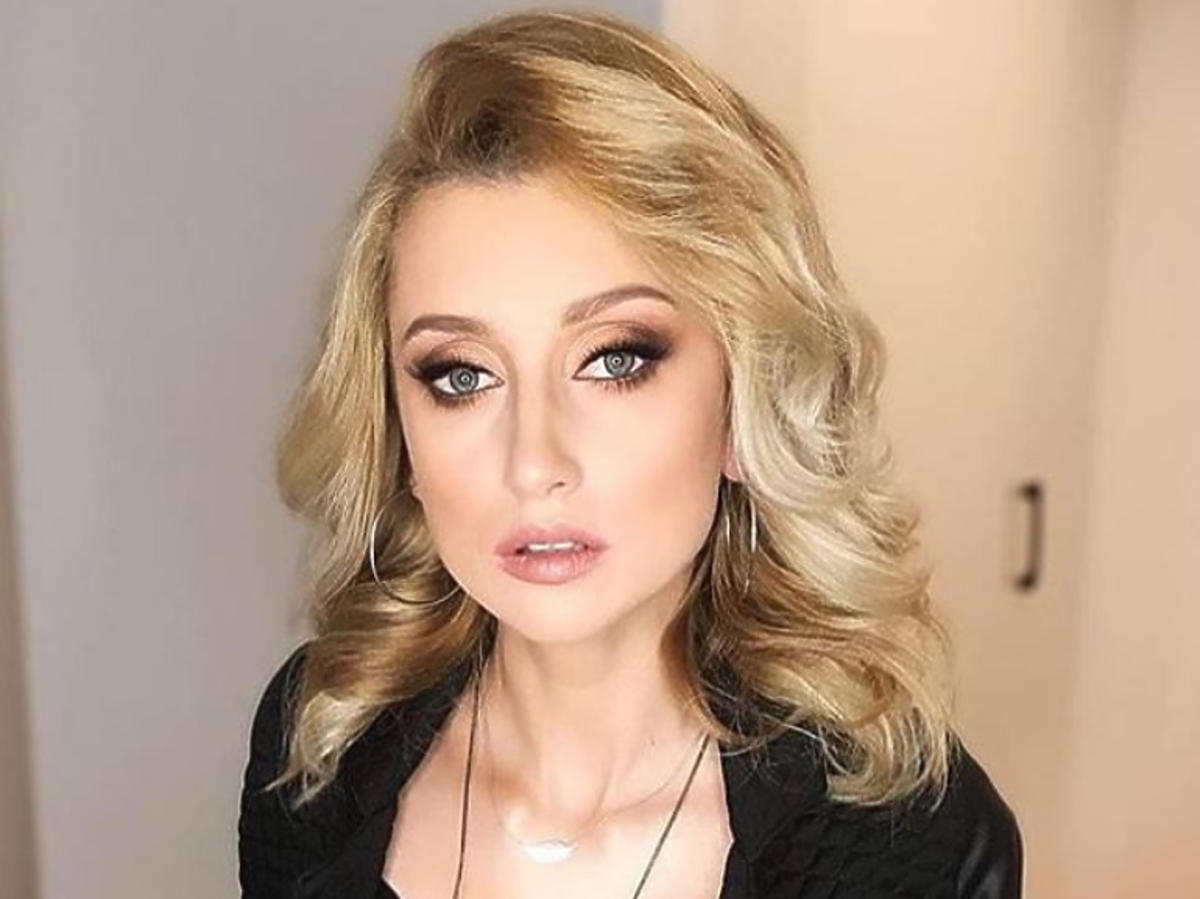 Justyna Żyła w mocnym makijażu