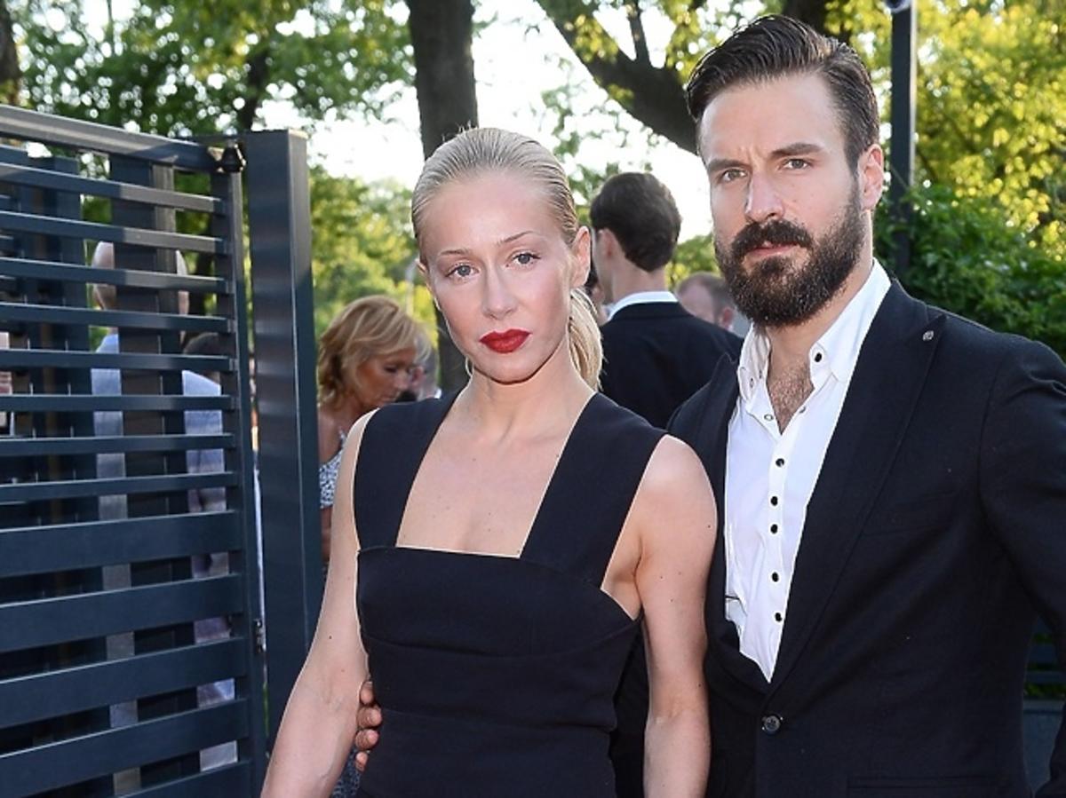 Katarzyna Warnke, Piotr Stramowski