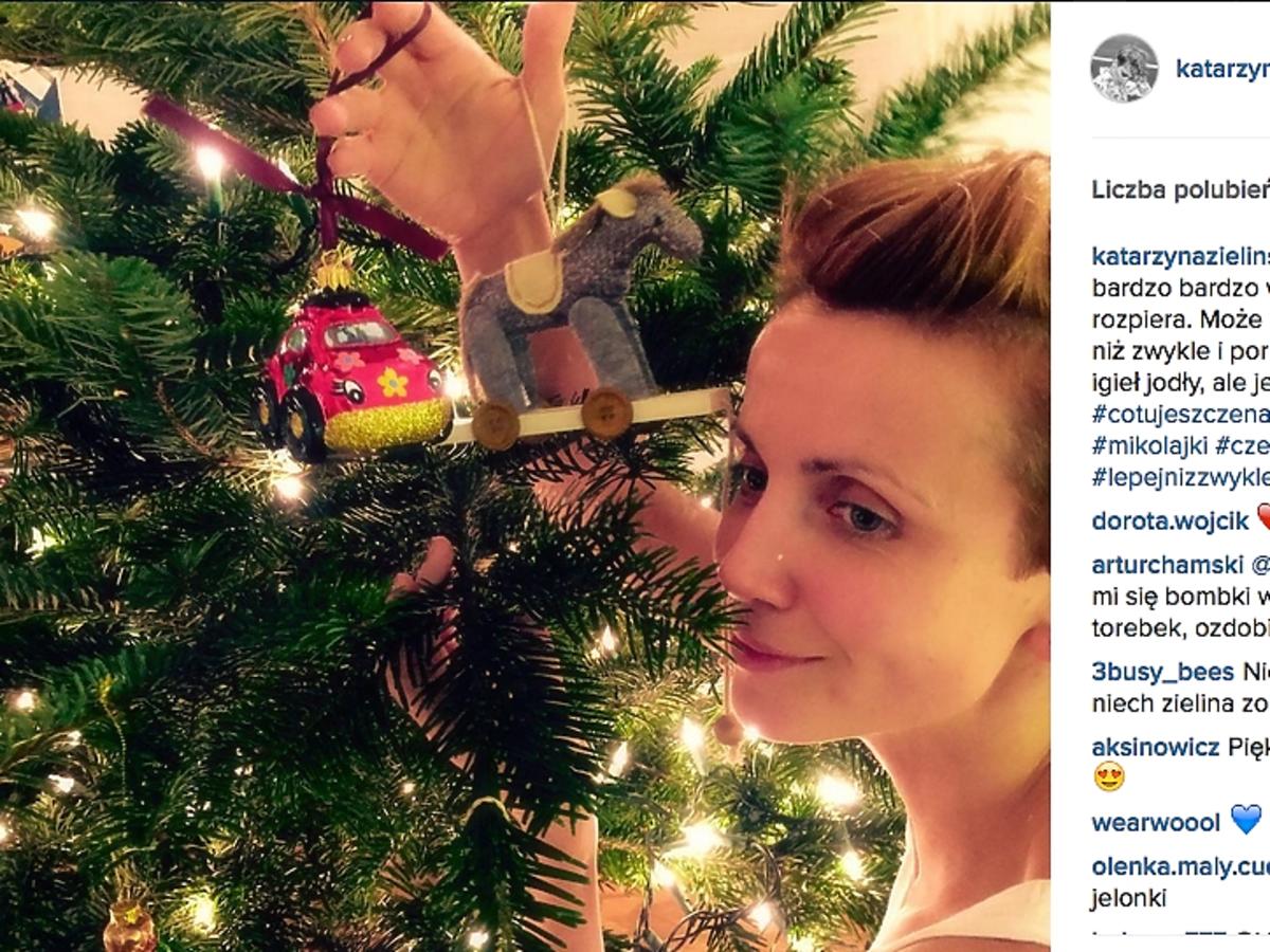 Katarzyna Zielińska przy choince
