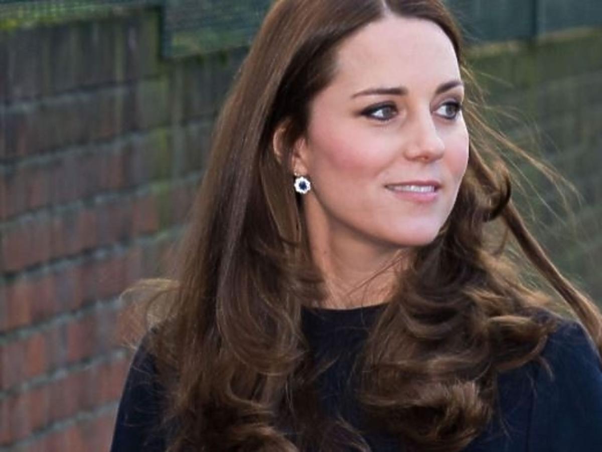 Kate Middleton zatrudniła swoich rodzicow