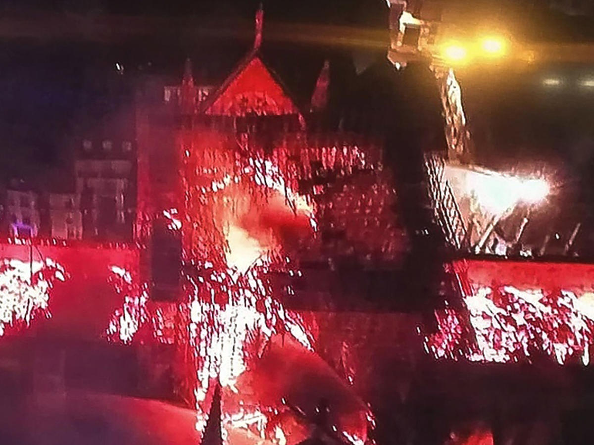 katedra Notre Dame pożar