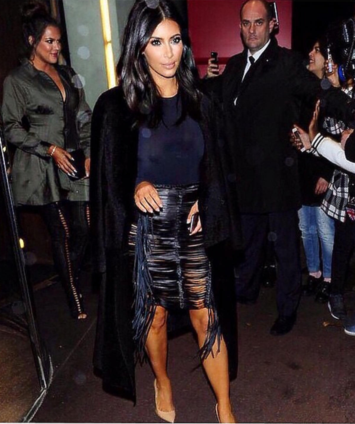 Kim Kardashian w skórzanej spódnicy Magdy Butrym 