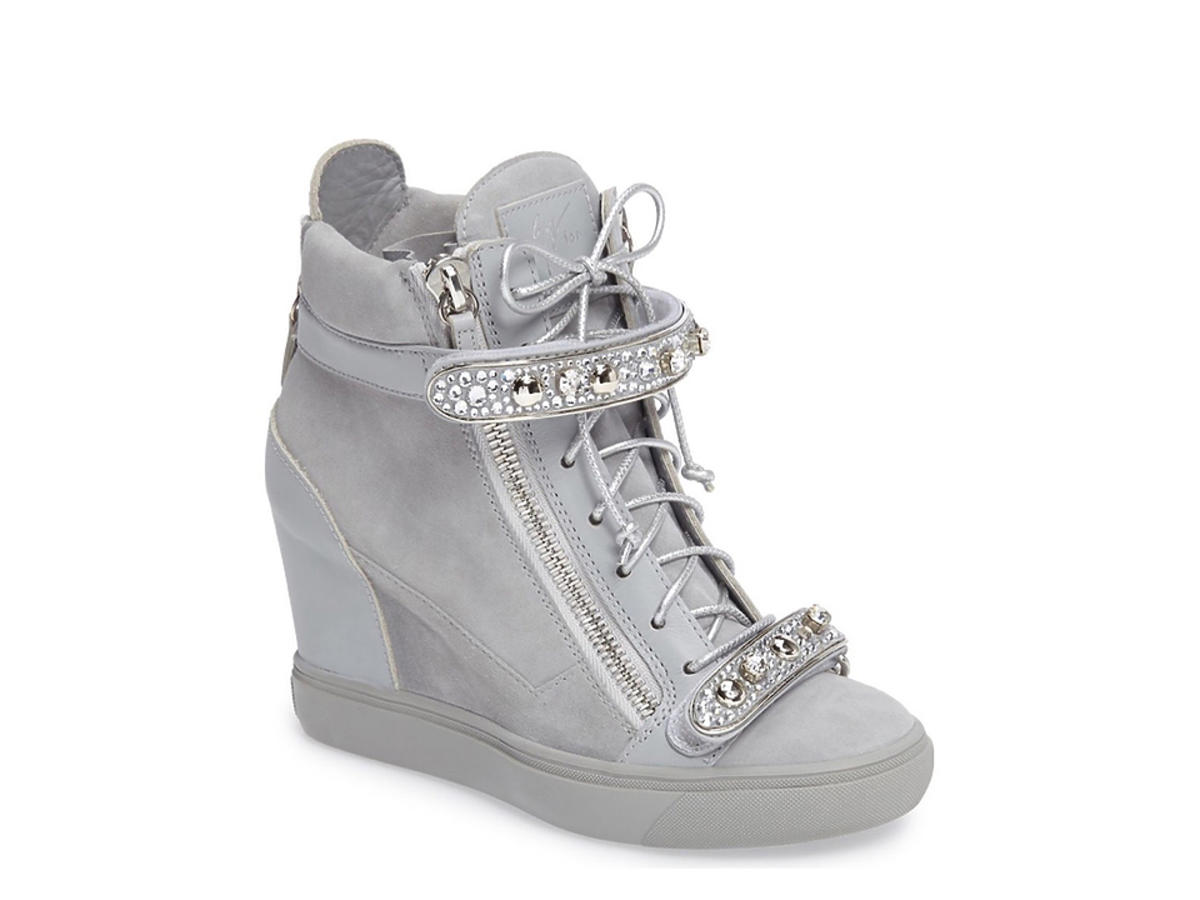 Kolekcja butów Jennifer Lopez dla marki Giuseppe Zanotti - szare koturny sneaker