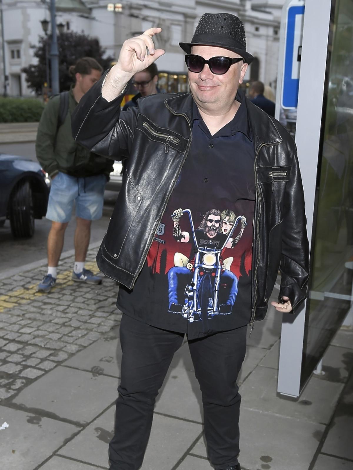 Krzysztof Skiba na premierze filmu