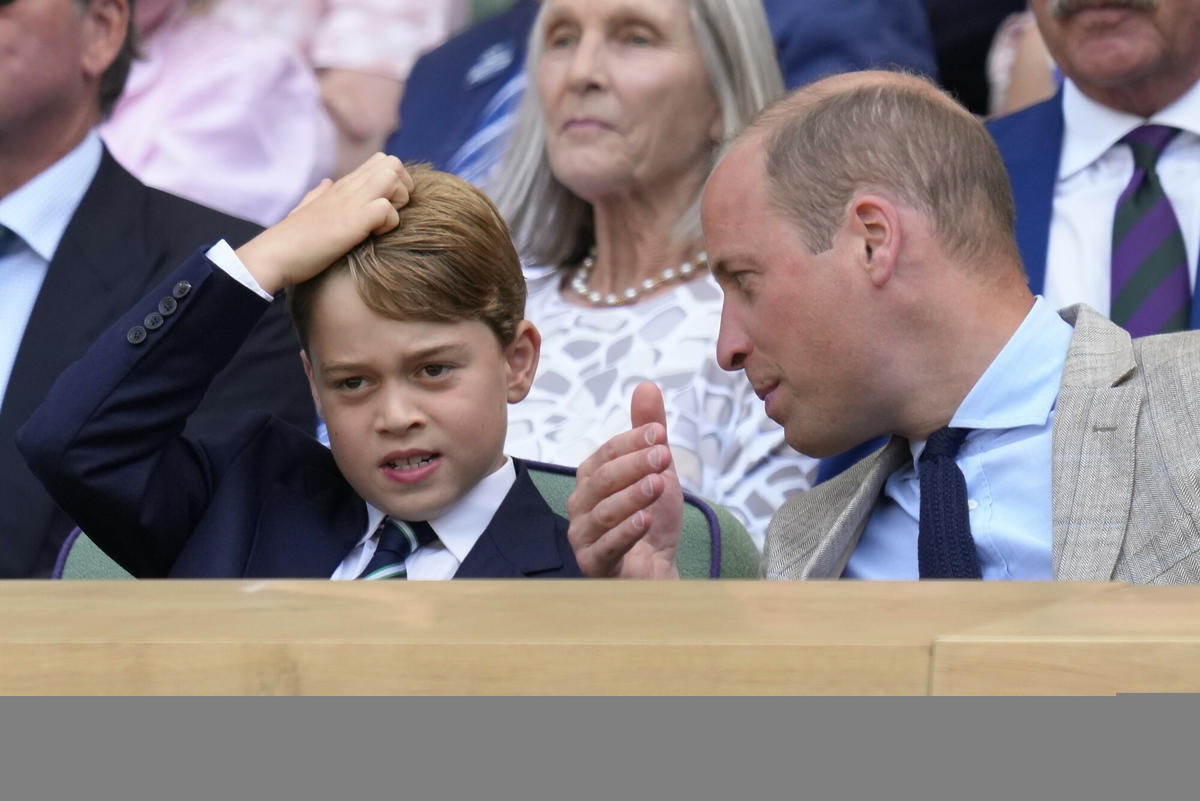	Książę George z księciem Williamem na finale Wimbledonu