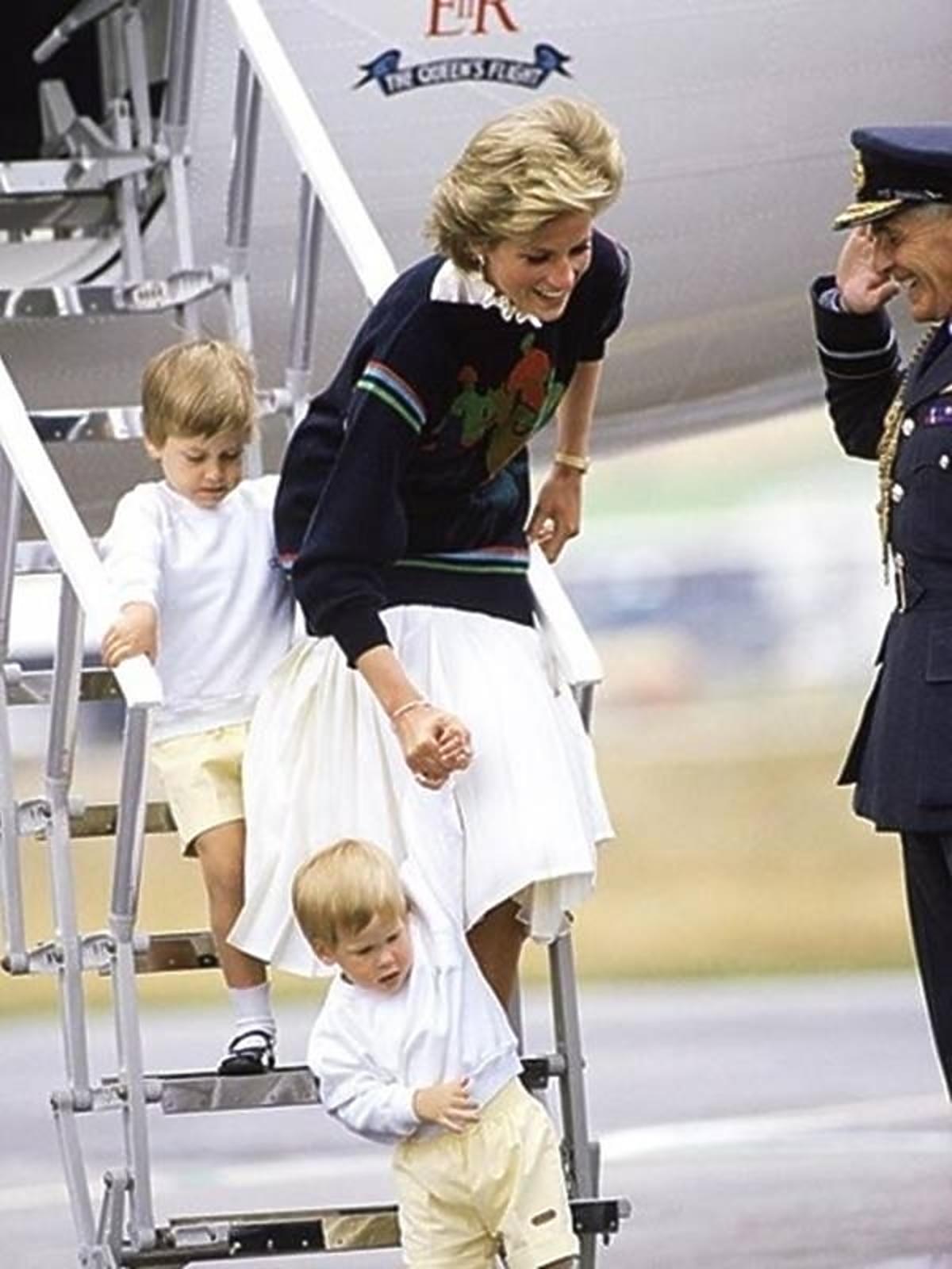 Książę Harry, książę William i księżna Diana na wakacjach w Szkocji