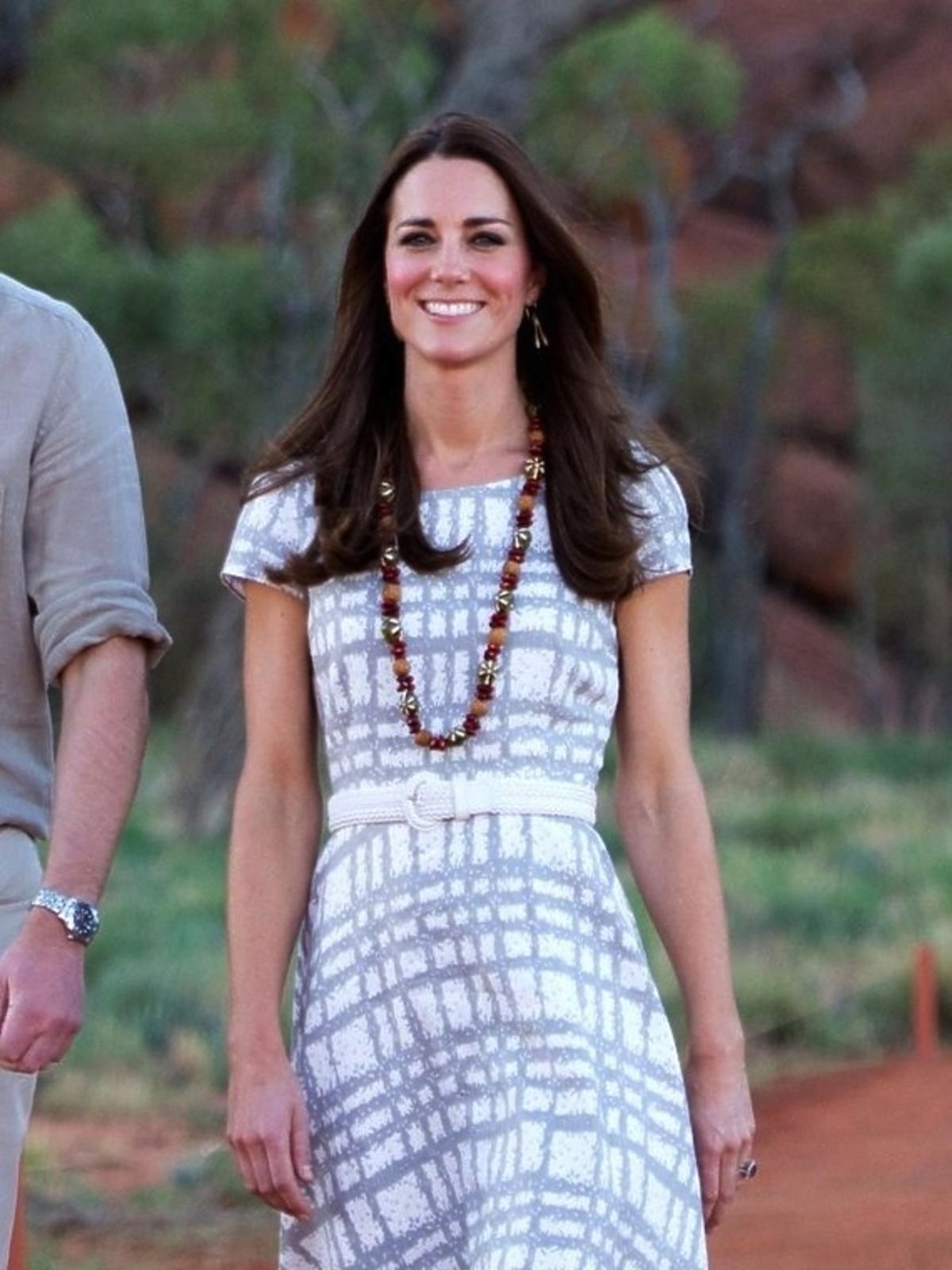 Księżna Kate w Australii w sukience Hobbs