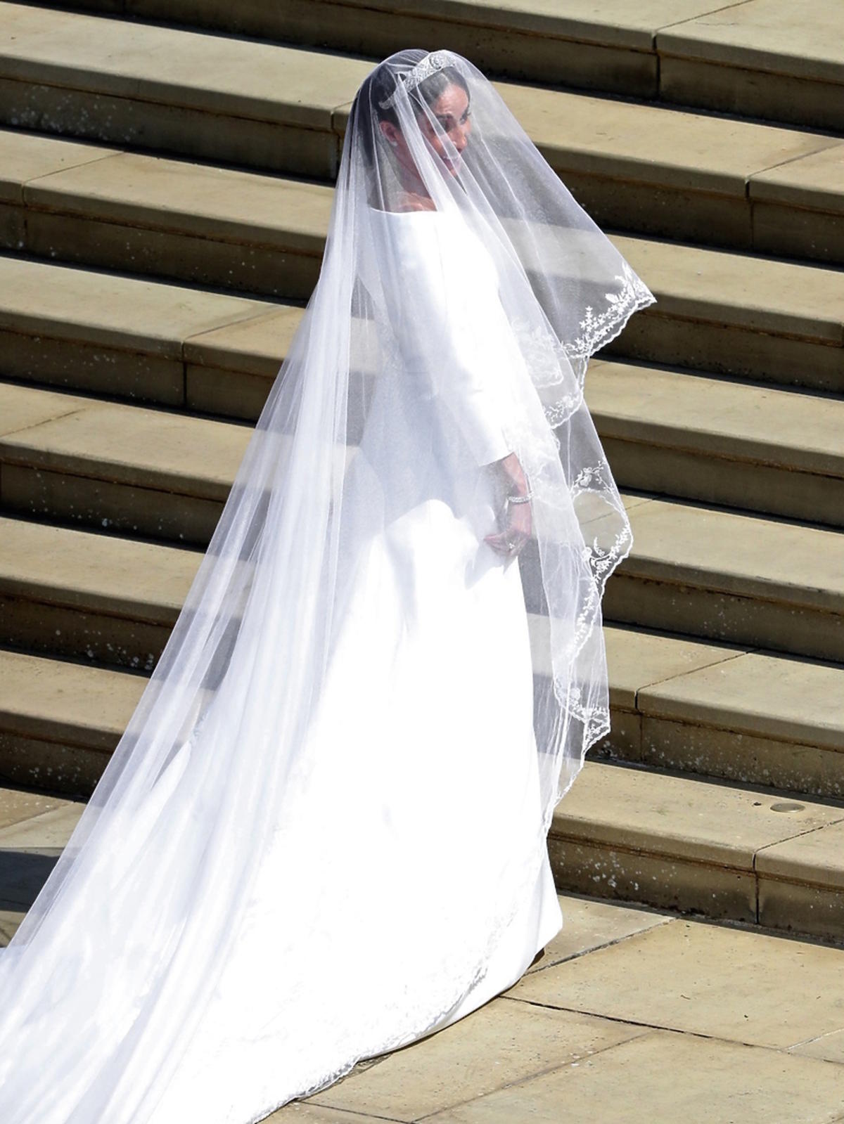 Księżna Meghan w sukni Givenchy