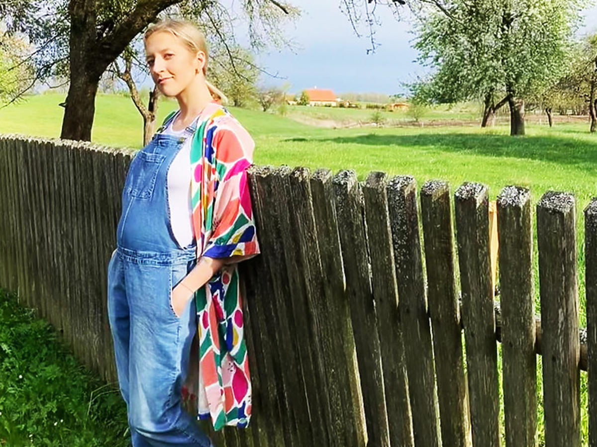 Lara Gessler w drugim trymestrze ciąży