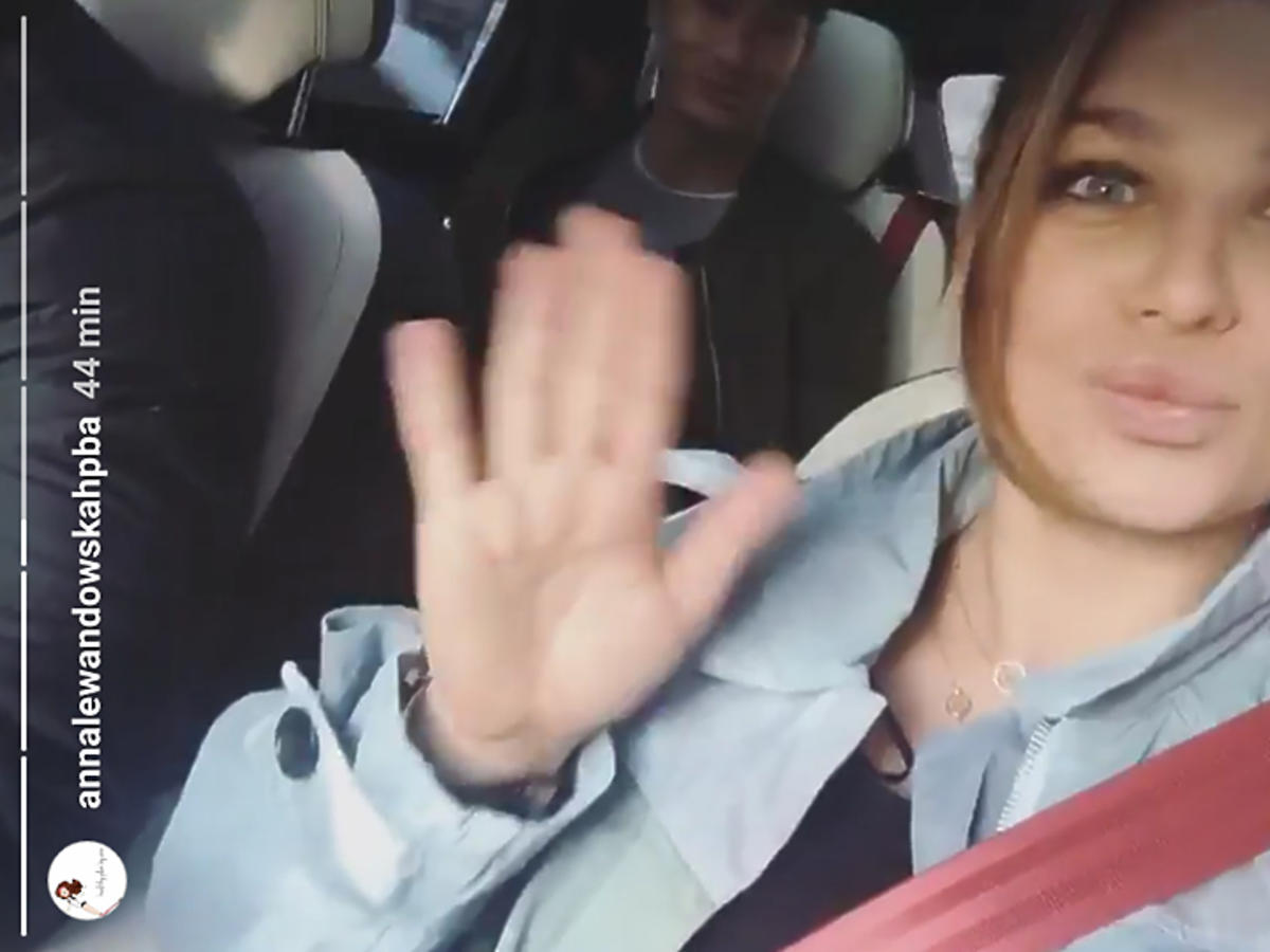 Lewandowska w samochodzie