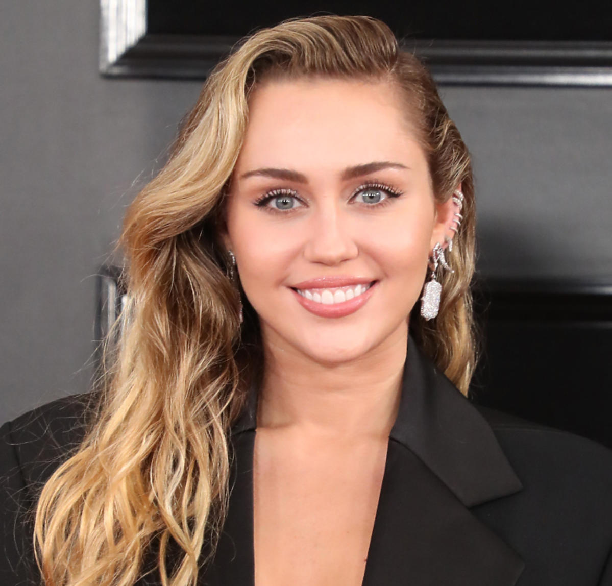 loki_miley_cyrus