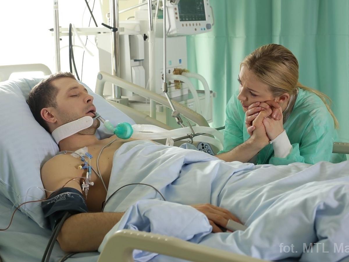 M jak miłość: Tomek umiera