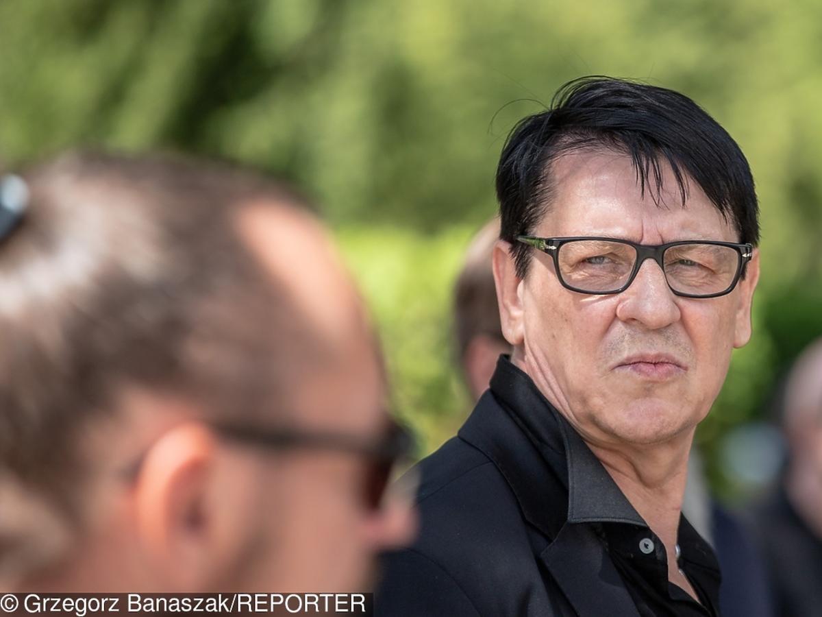 Maciej Maleńczuk na pogrzebie Roberta Brylewskiego