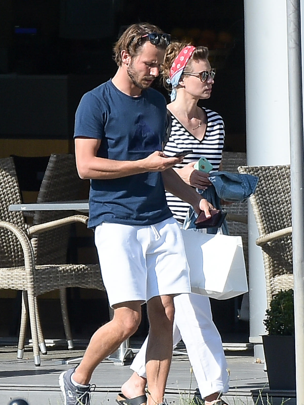 Magdalena Boczarska i Mateusz Banasiuk w restauracji