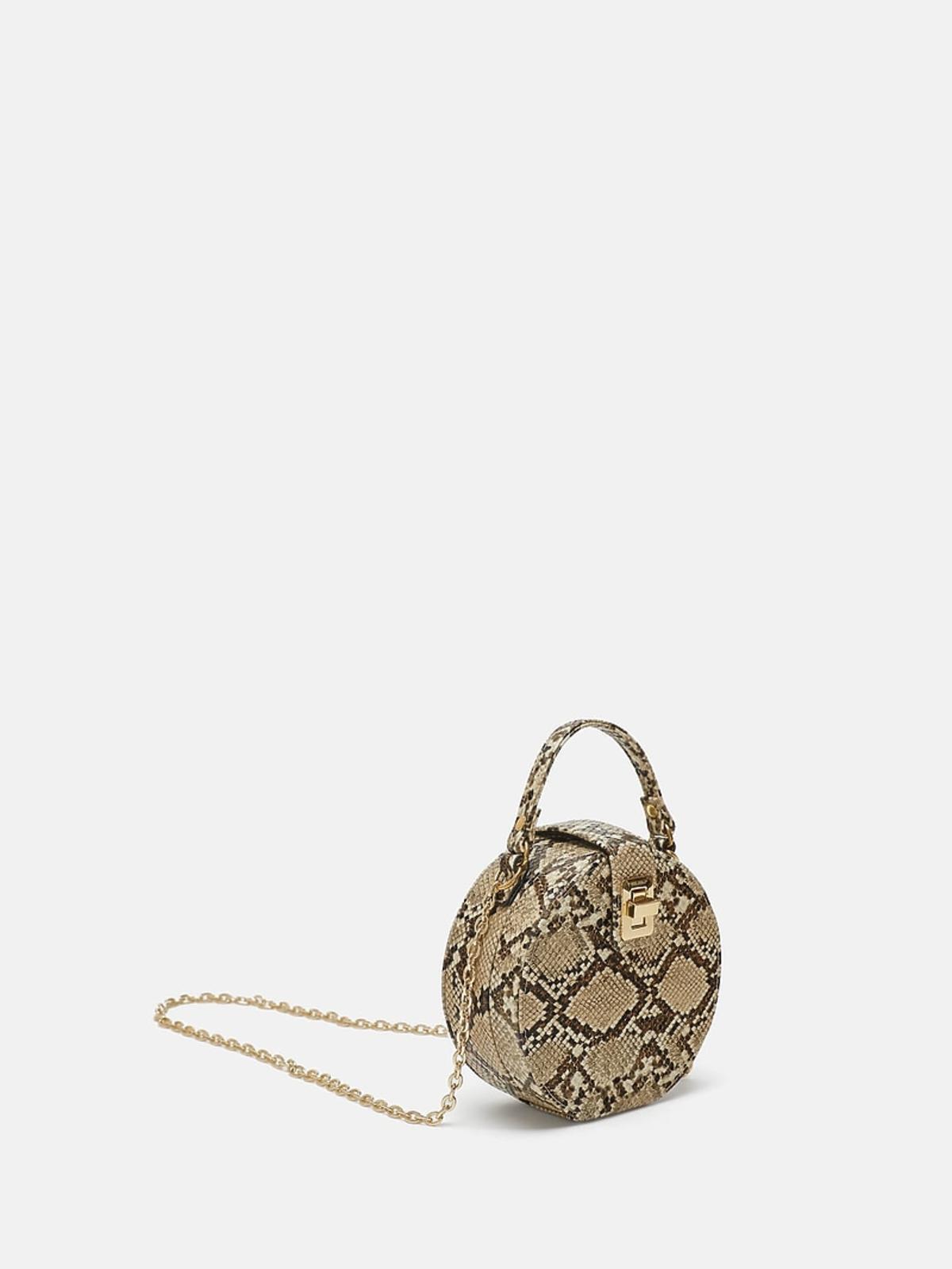 Mała torebka na ramię Zara cena 159,90 zł.