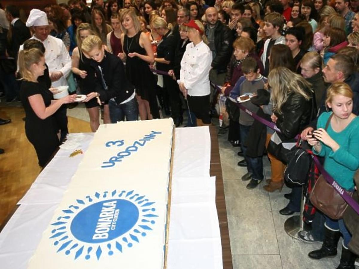 Małgorzata Kożuchowska na 3. urodzinach krakowskiego Centrum Handlowego Bonarka